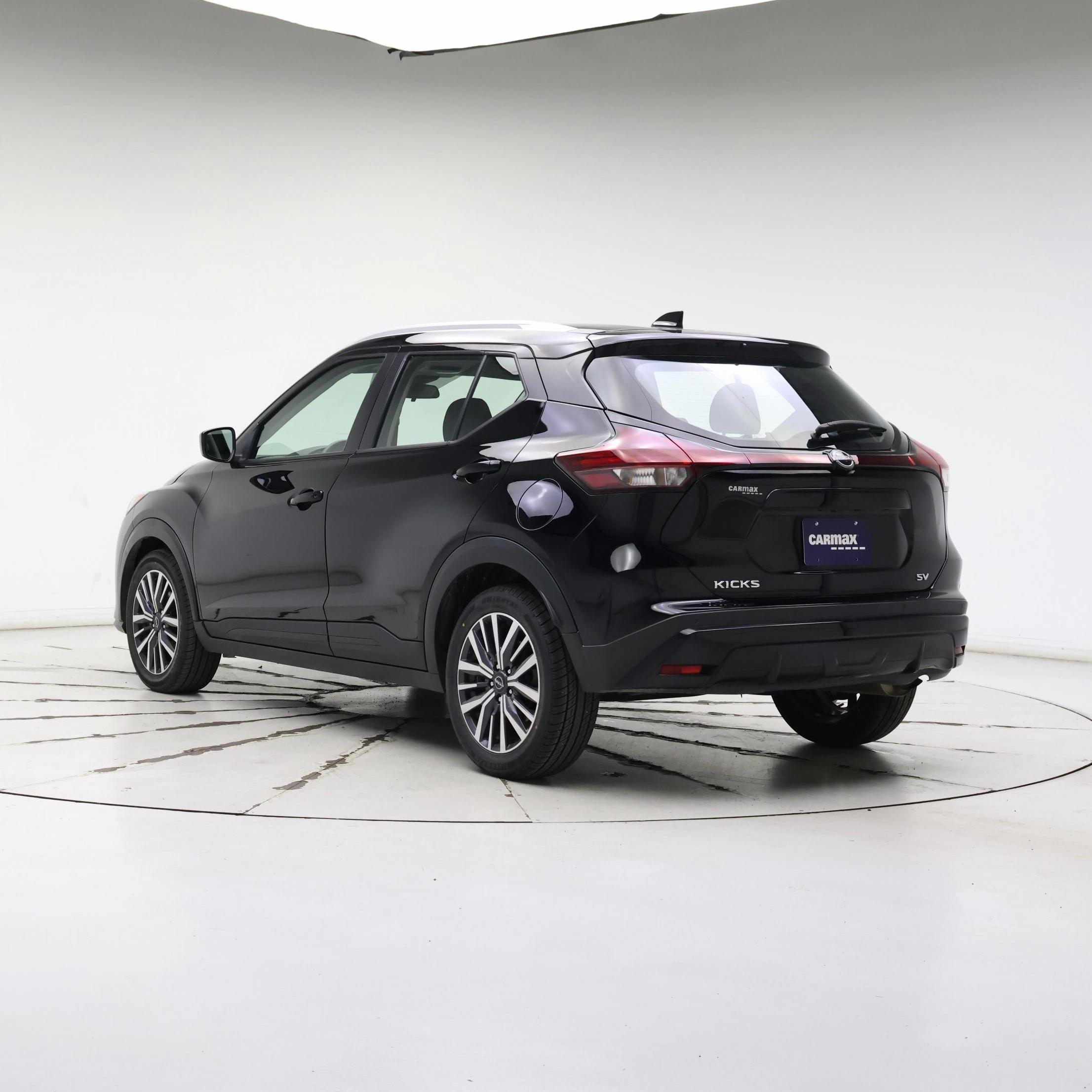 Thumbnail: 2022 Nissan Kicks - 2