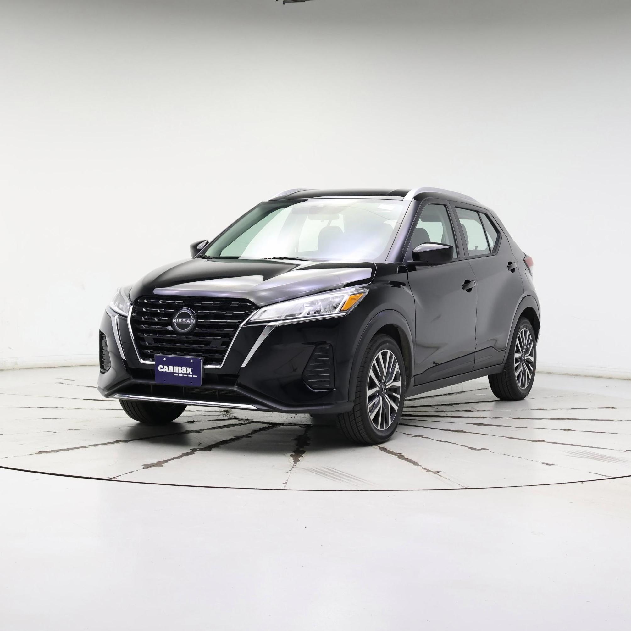 Thumbnail: 2022 Nissan Kicks - 4