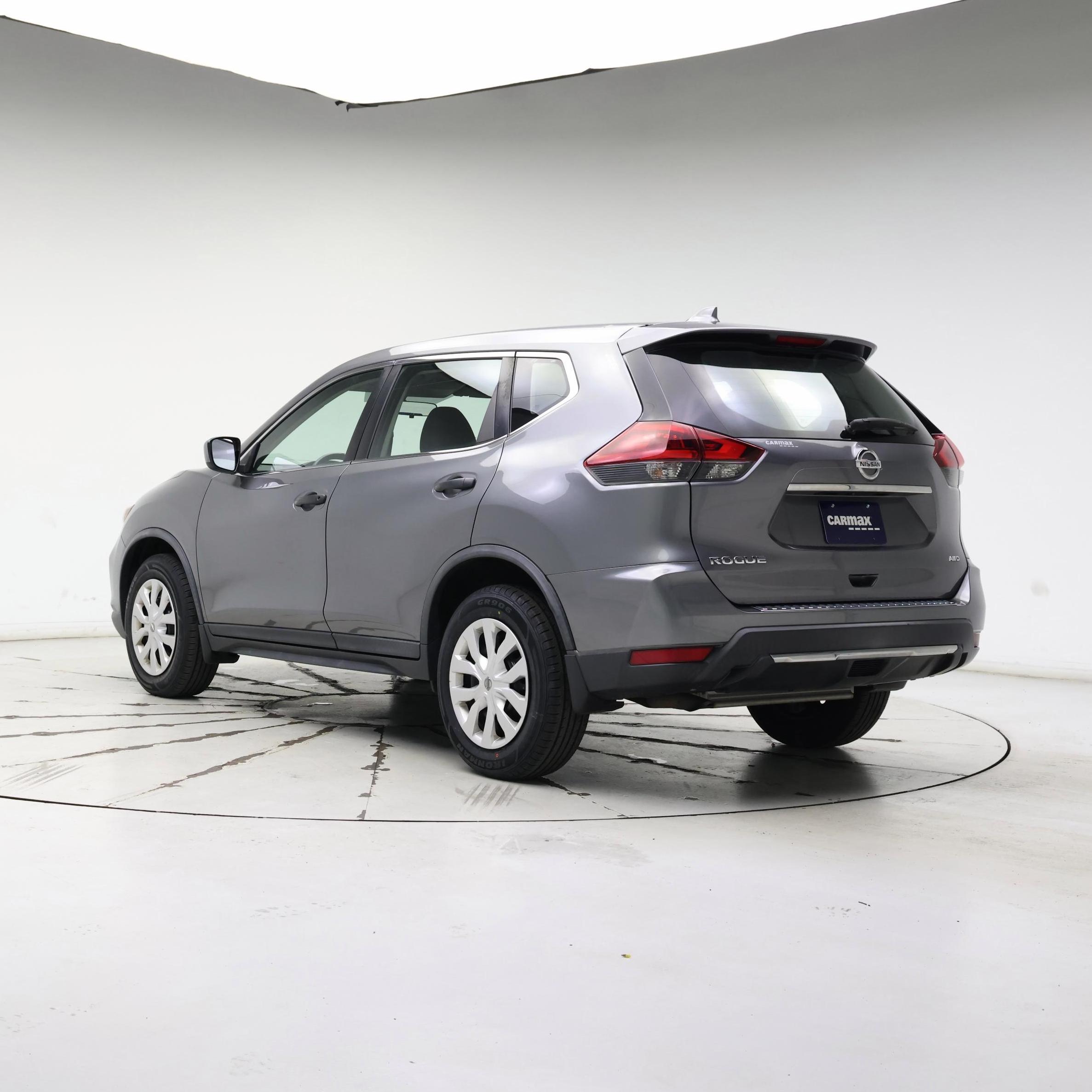 Thumbnail: 2018 Nissan Rogue - 2