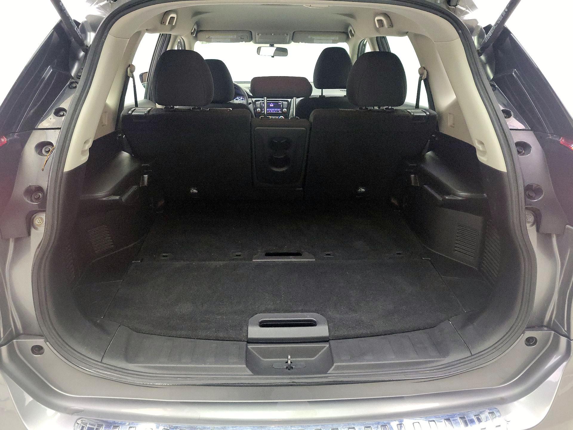 Thumbnail: 2018 Nissan Rogue - 20