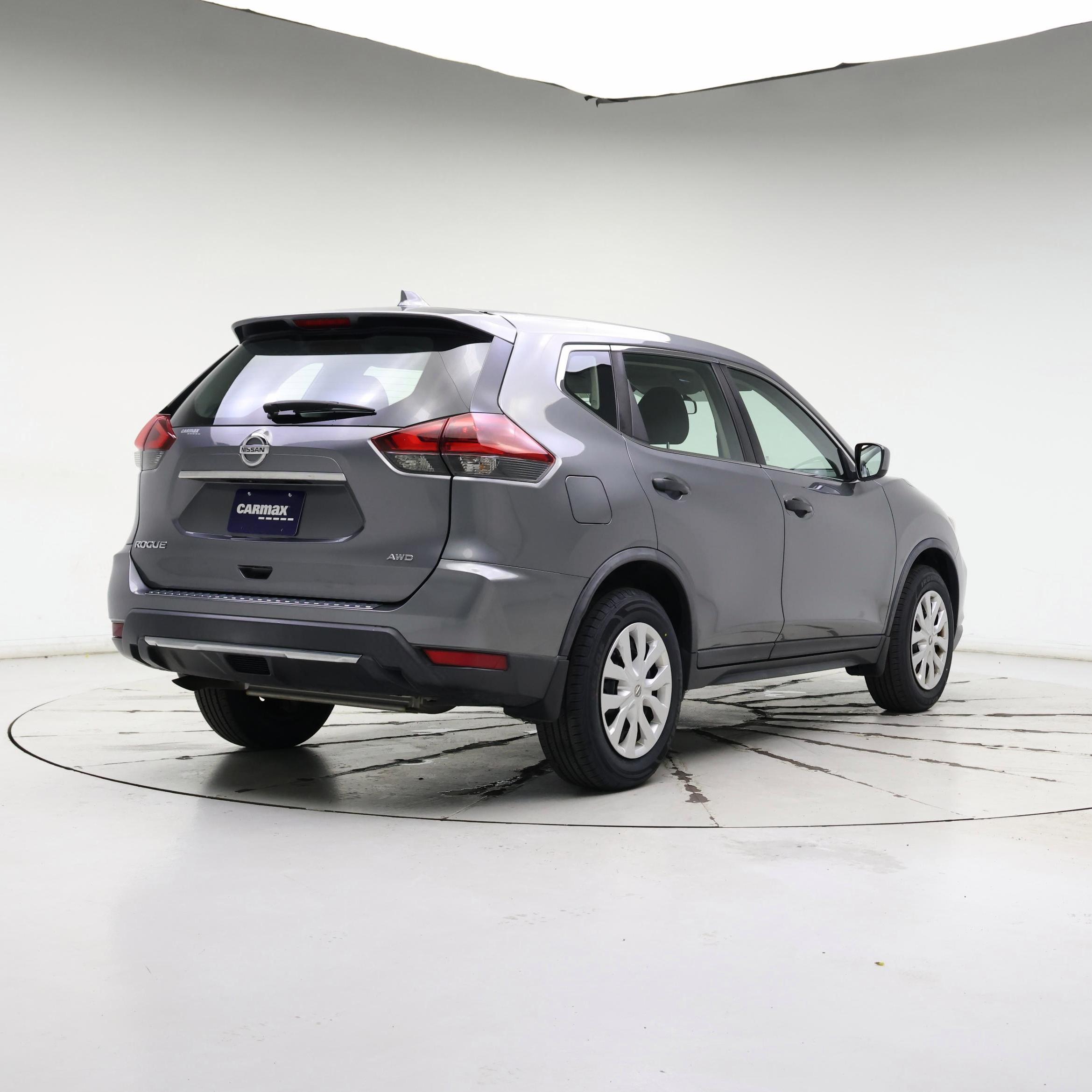 Thumbnail: 2018 Nissan Rogue - 8