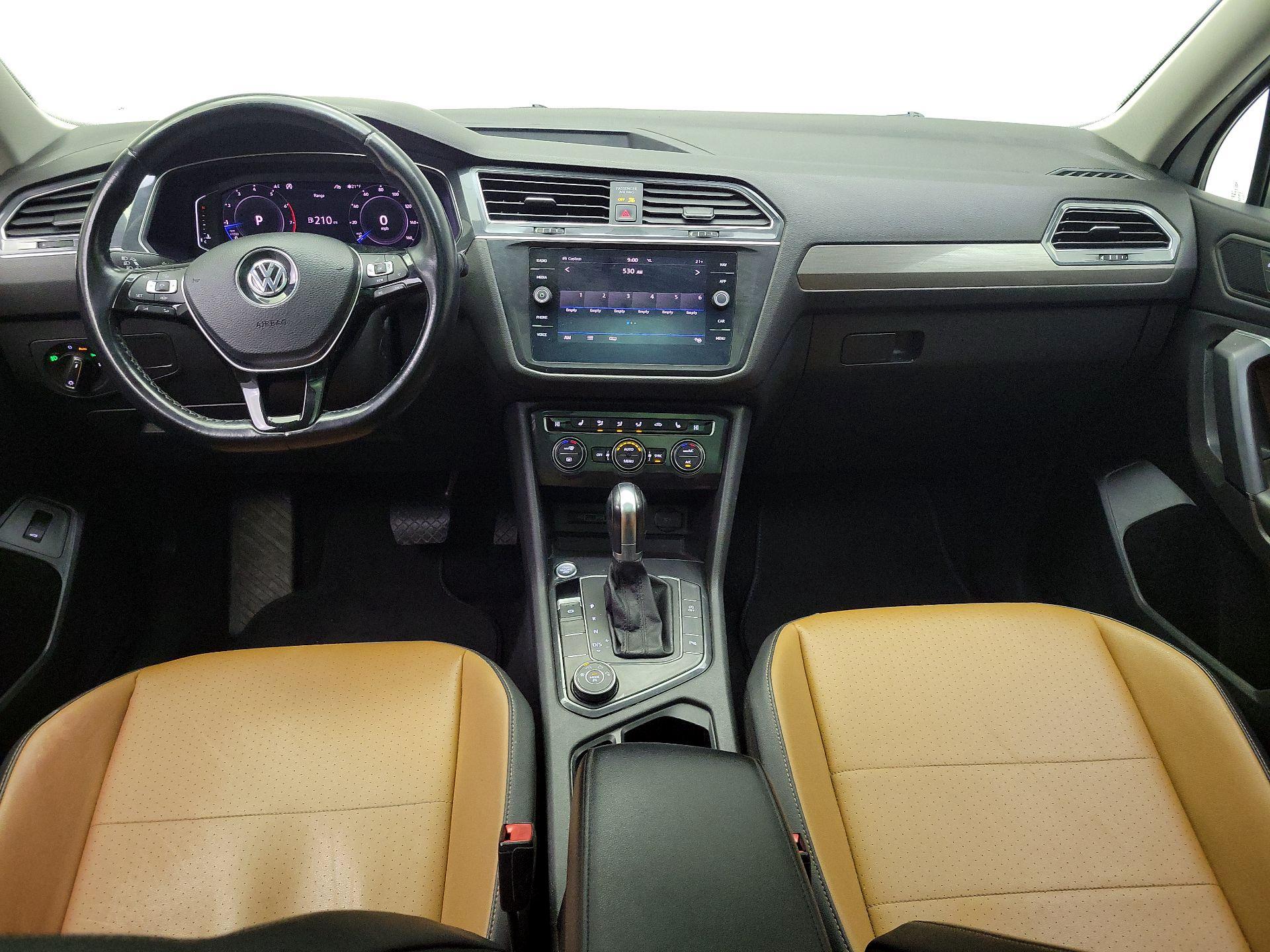 Thumbnail: 2019 Volkswagen Tiguan - 9