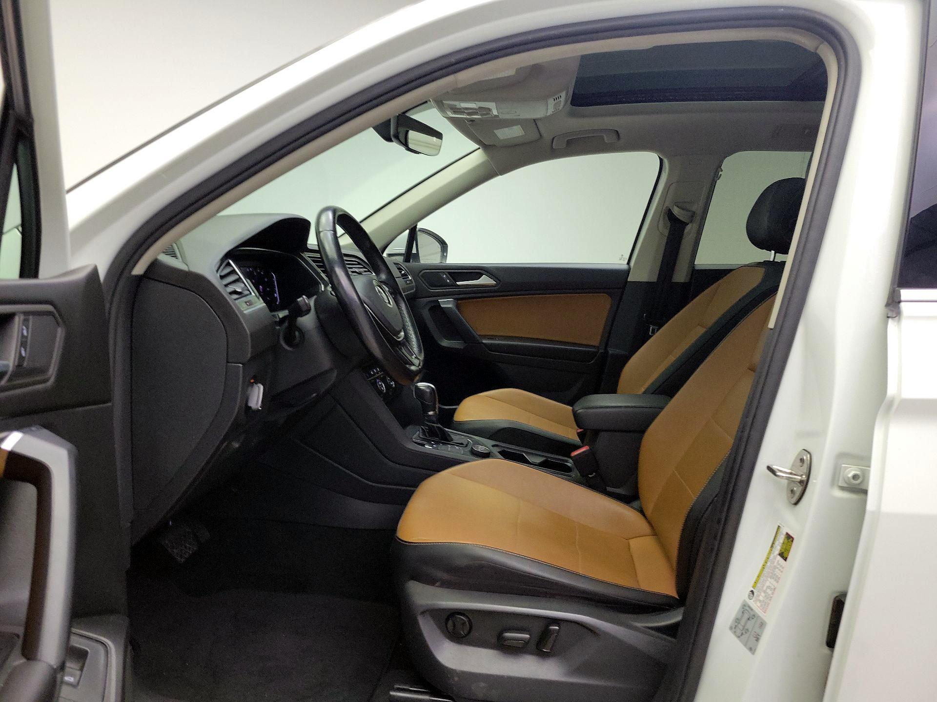 Thumbnail: 2019 Volkswagen Tiguan - 20