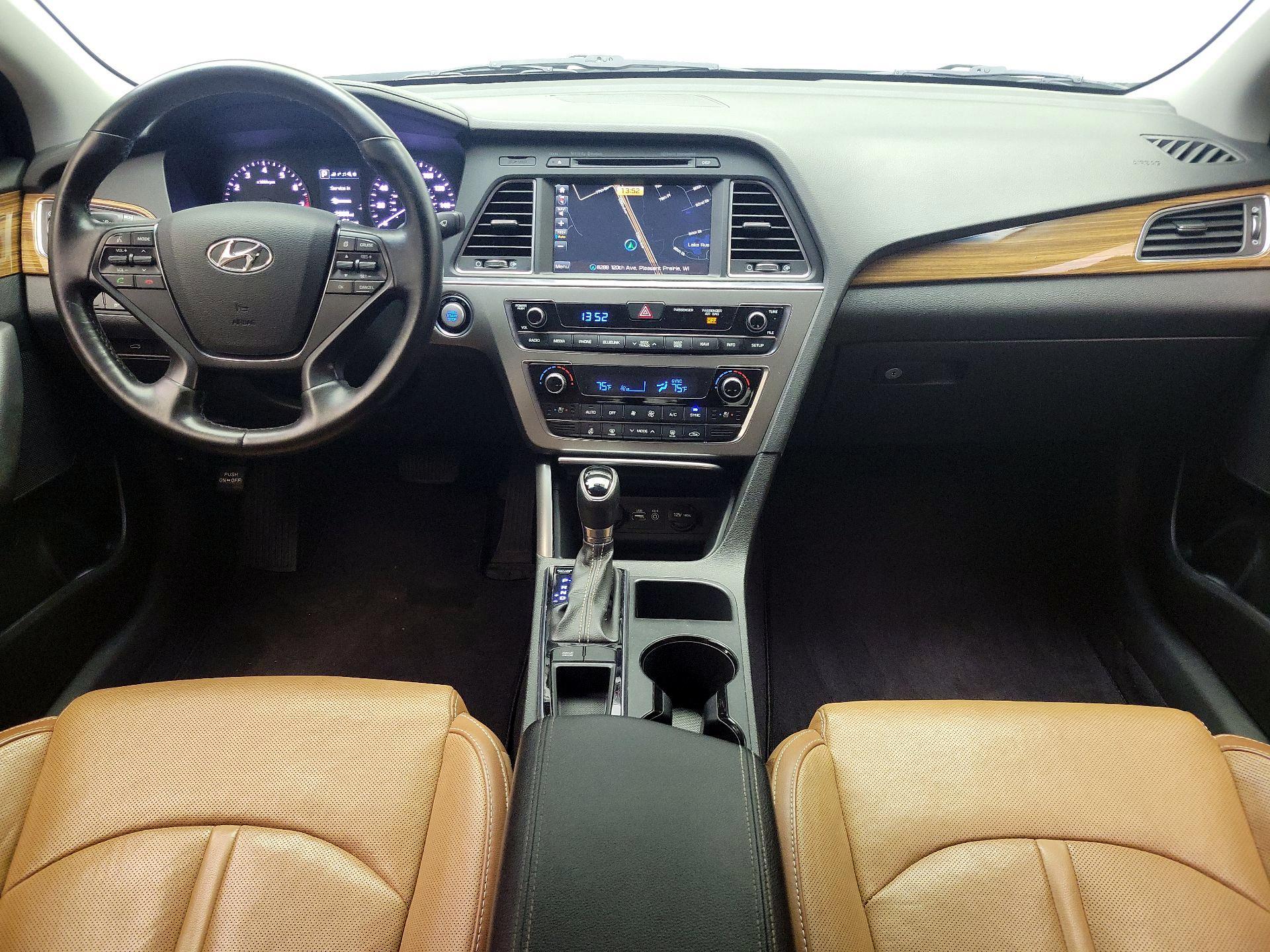 Thumbnail: 2015 Hyundai Sonata - 9