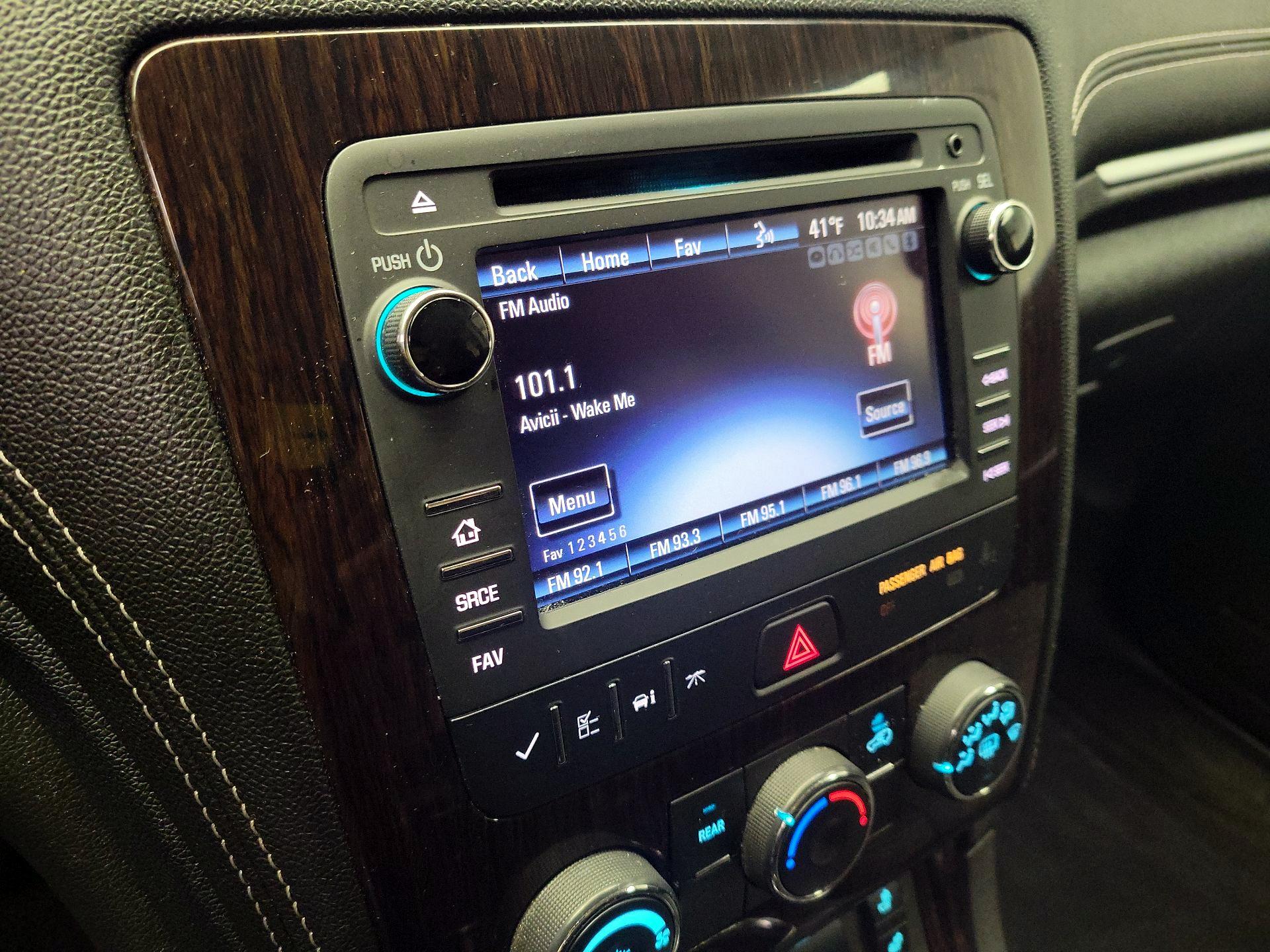 Thumbnail: 2017 Chevrolet Traverse - 15