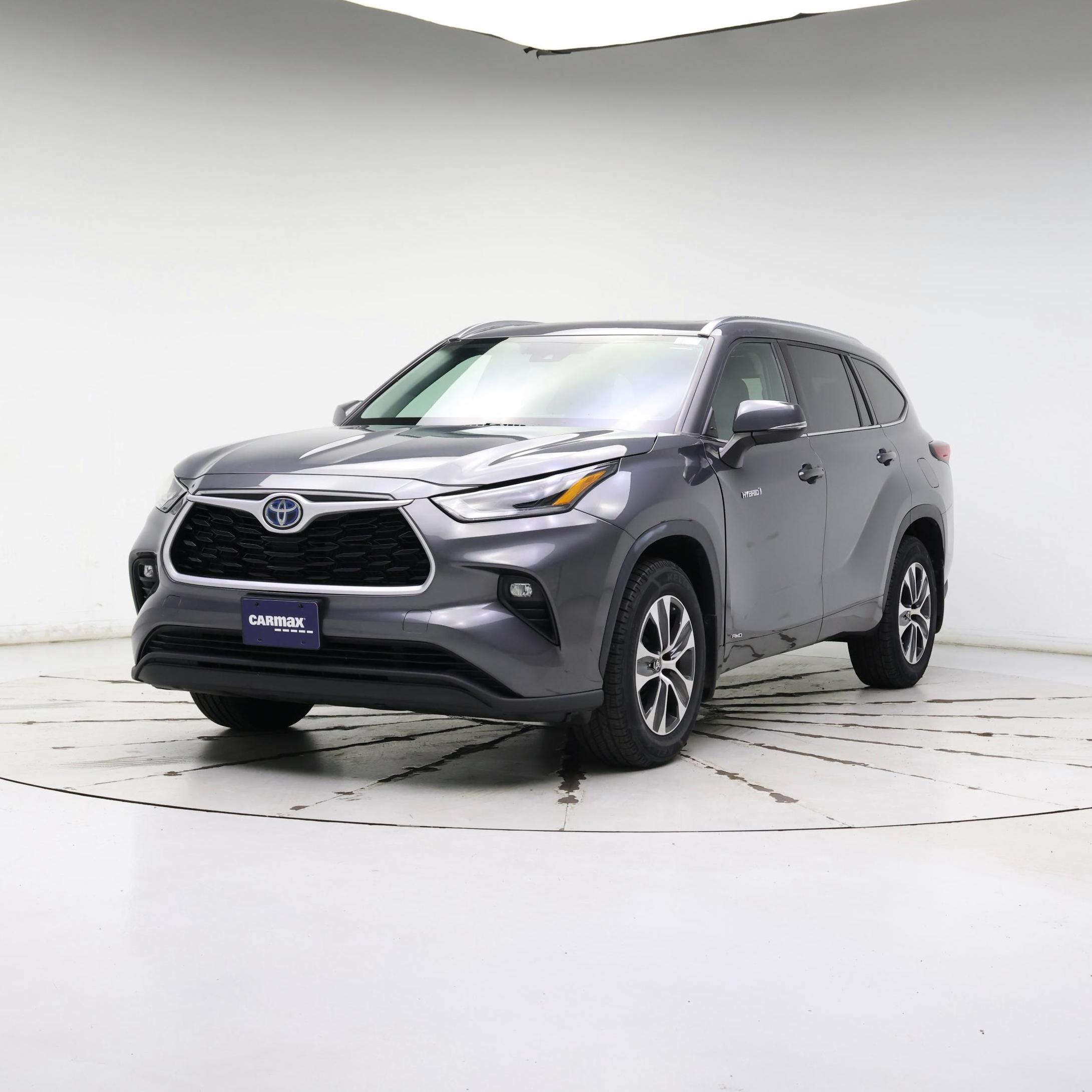 Thumbnail: 2021 Toyota Highlander - 4