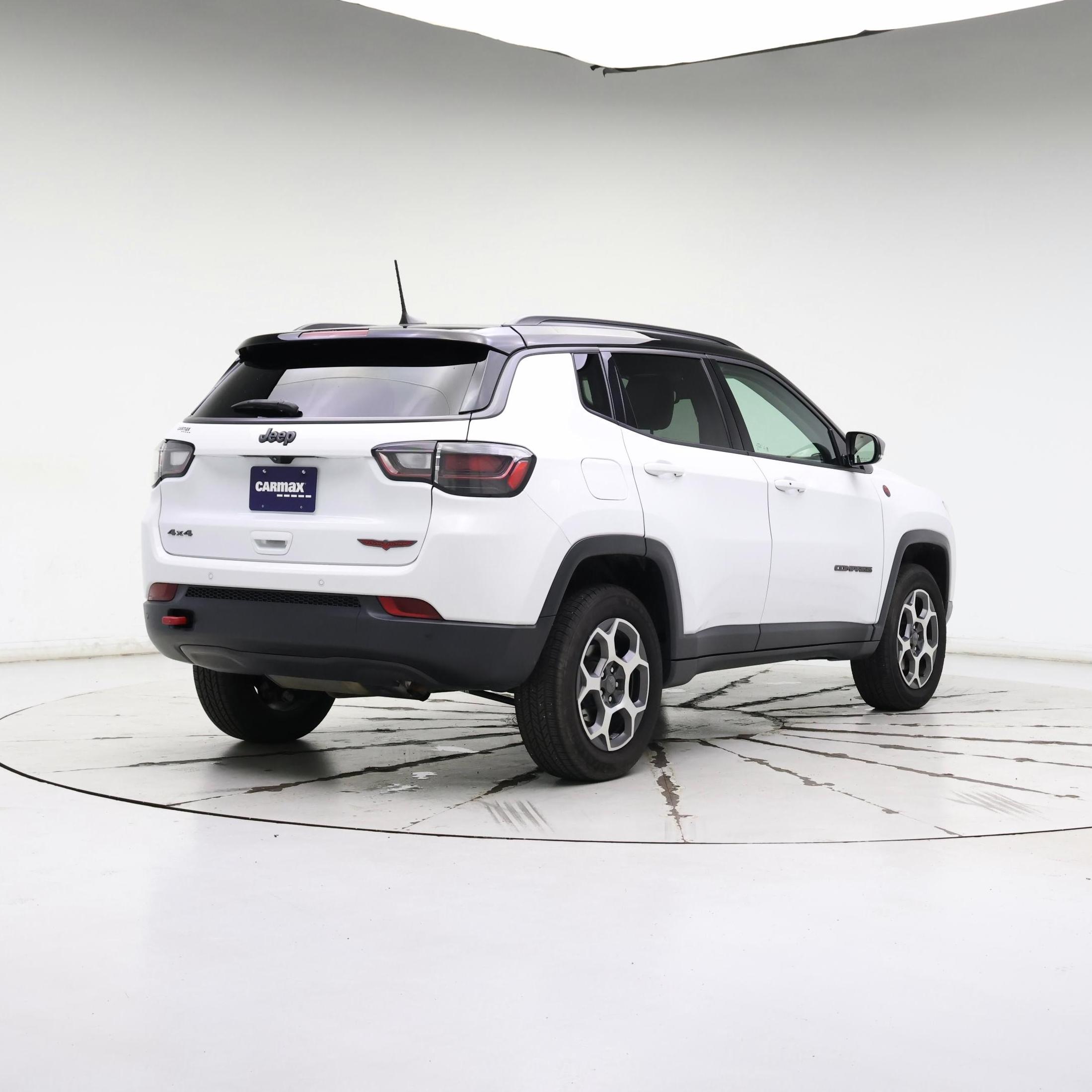 Thumbnail: 2022 Jeep Compass - 8