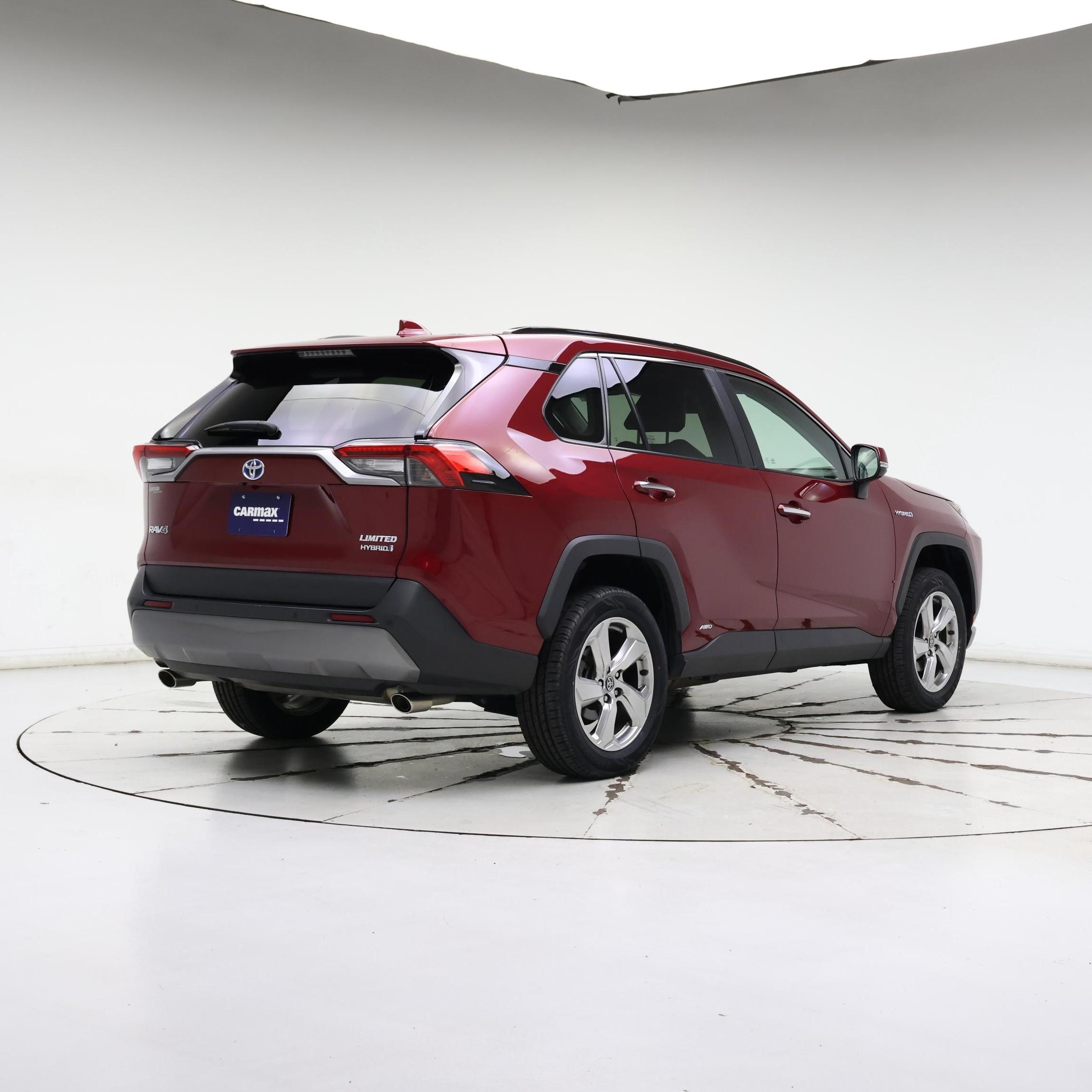 Thumbnail: 2020 Toyota RAV4 - 8