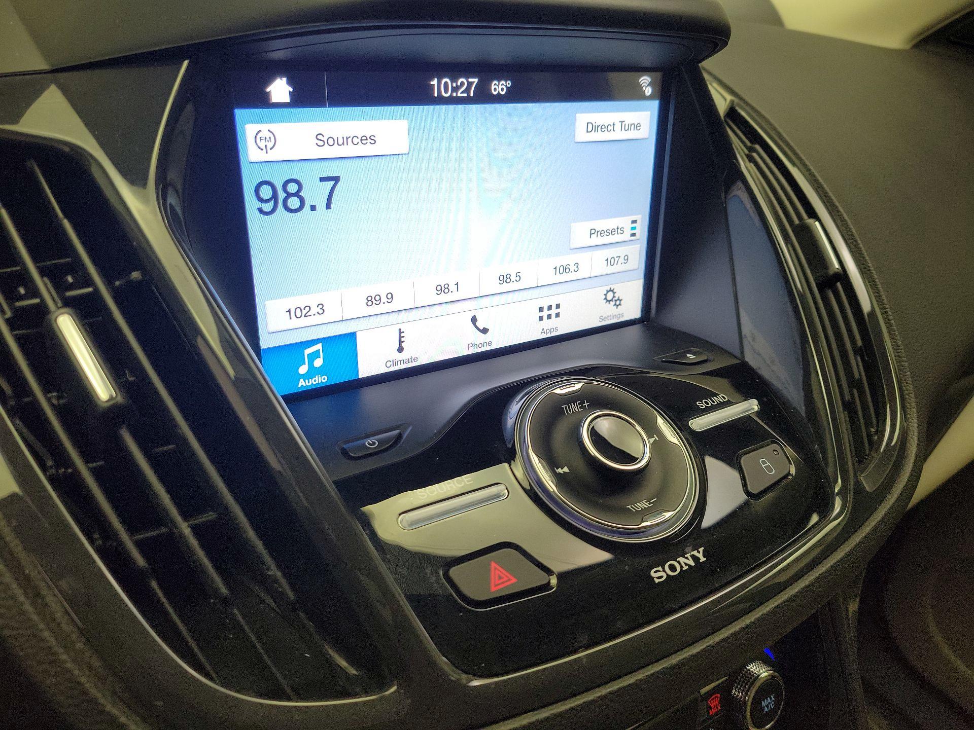 Thumbnail: 2016 Ford Escape - 15