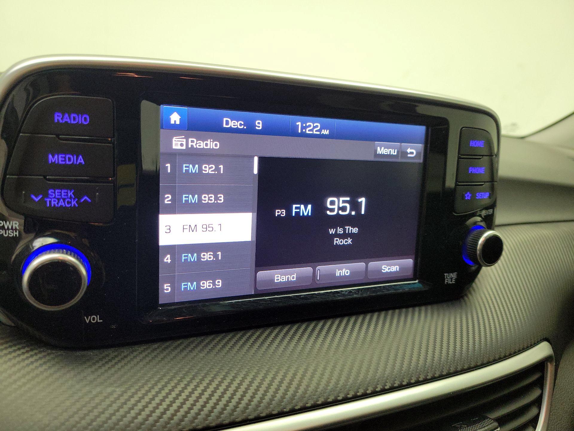 Thumbnail: 2020 Hyundai Tucson - 15