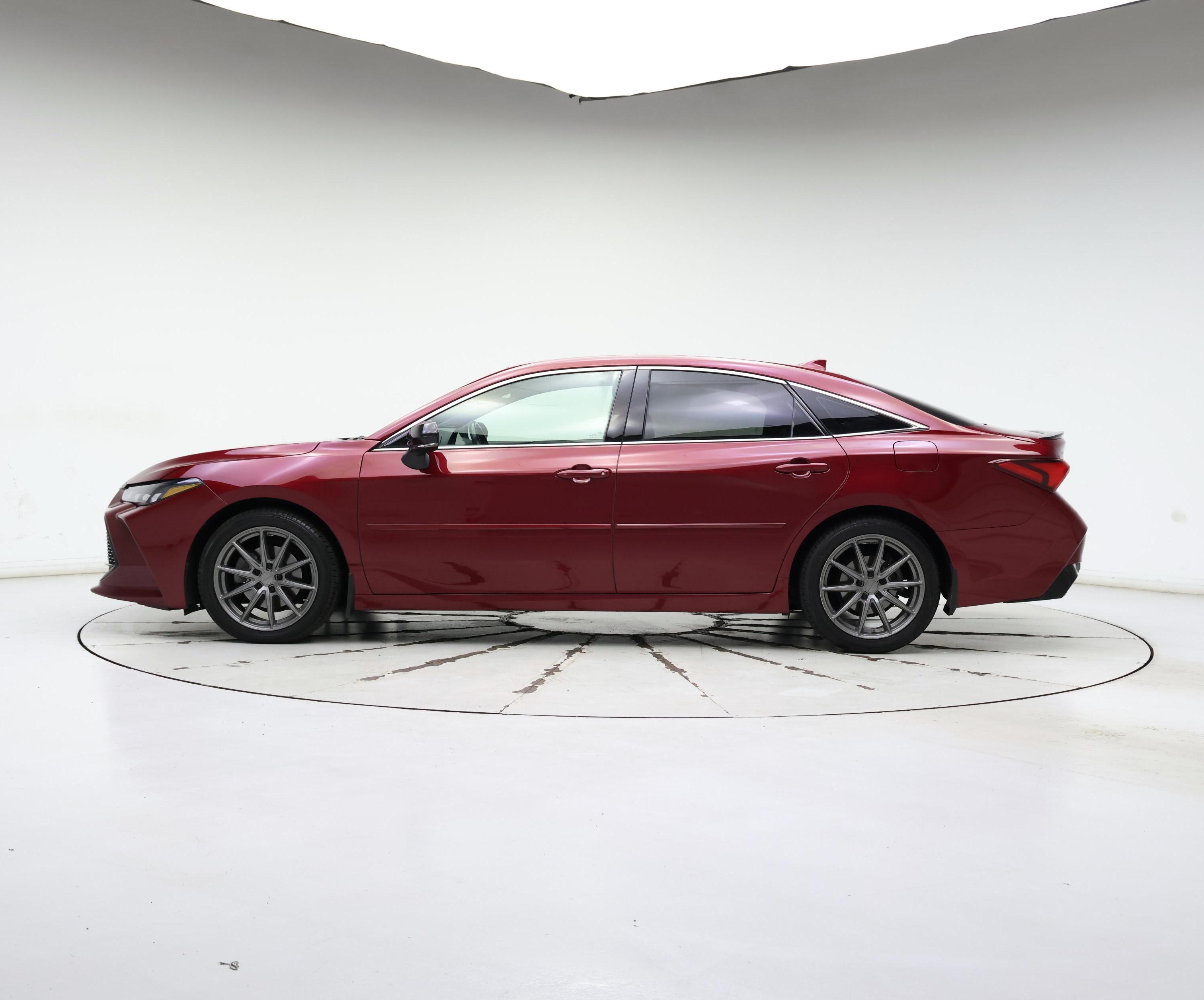Thumbnail: 2019 Toyota Avalon - 3
