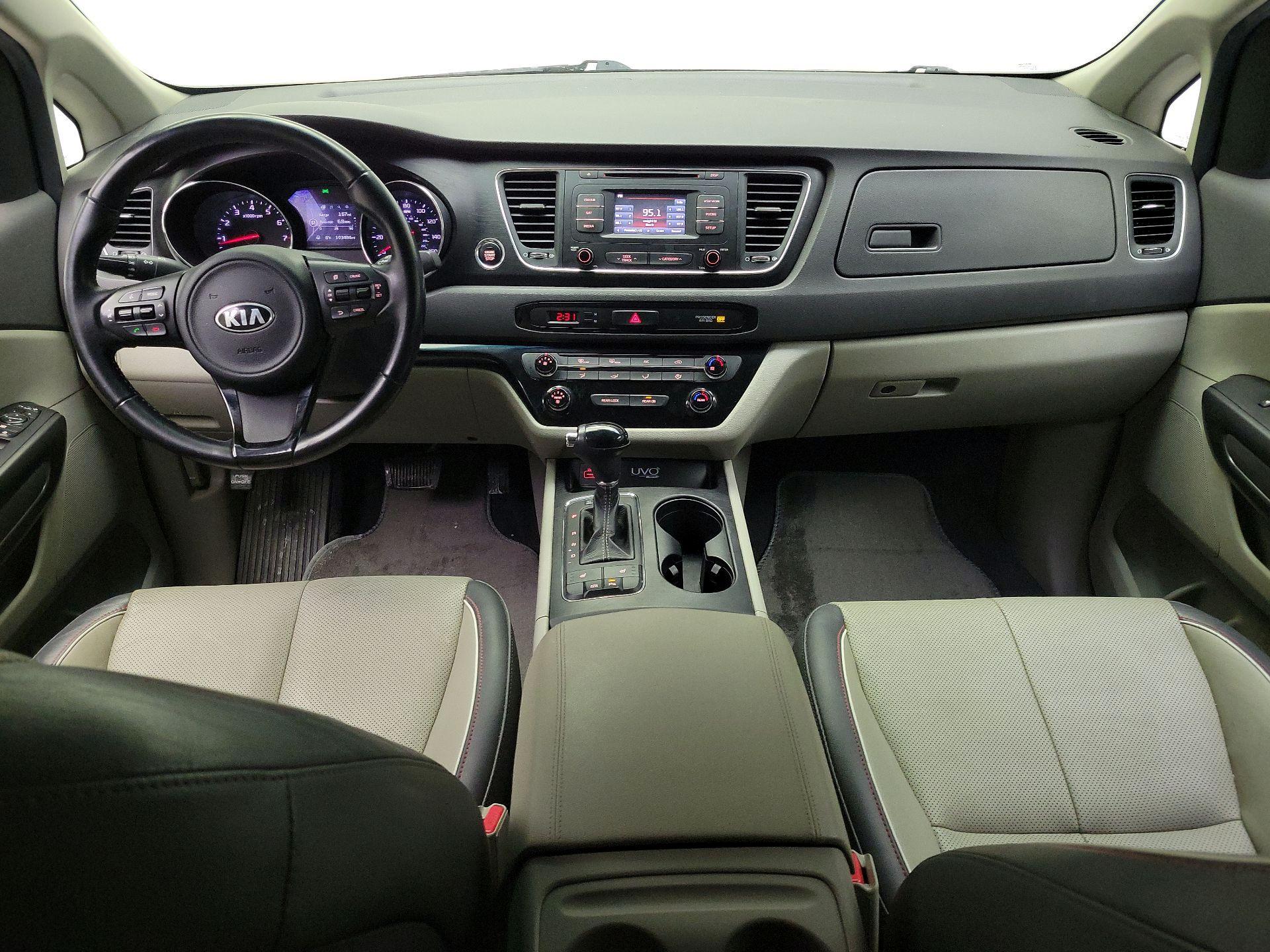 Thumbnail: 2017 Kia Sedona - 9