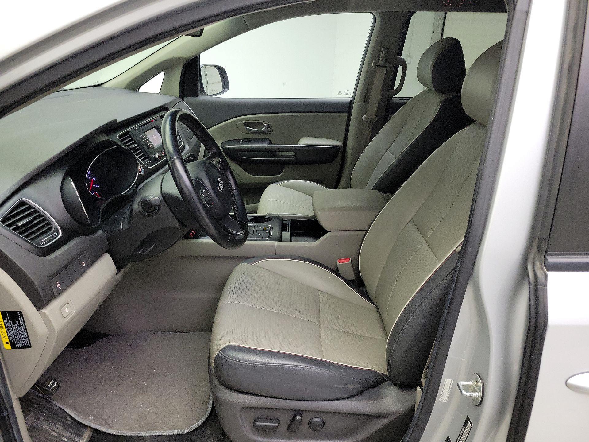 Thumbnail: 2017 Kia Sedona - 11