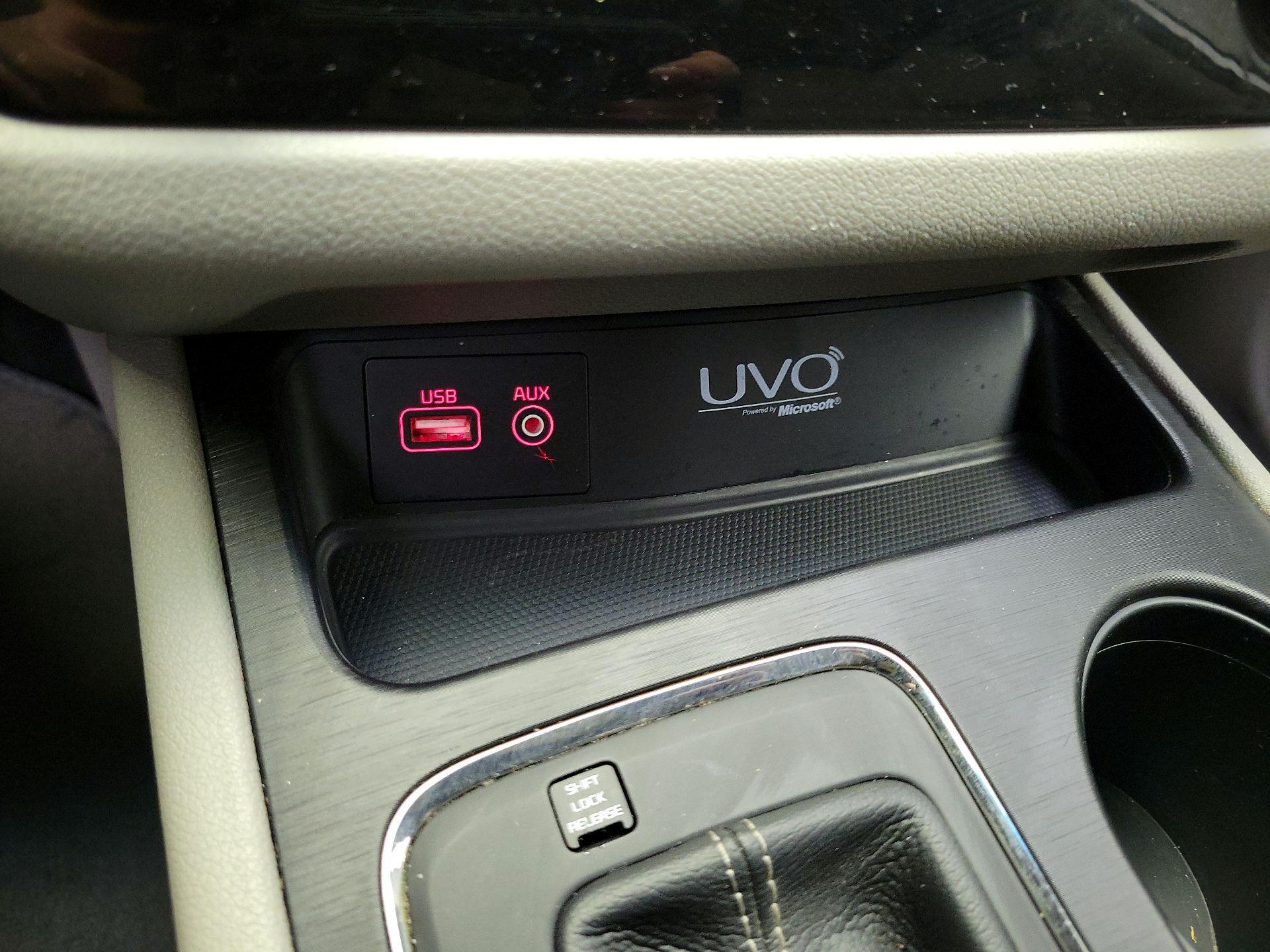 Thumbnail: 2017 Kia Sedona - 18