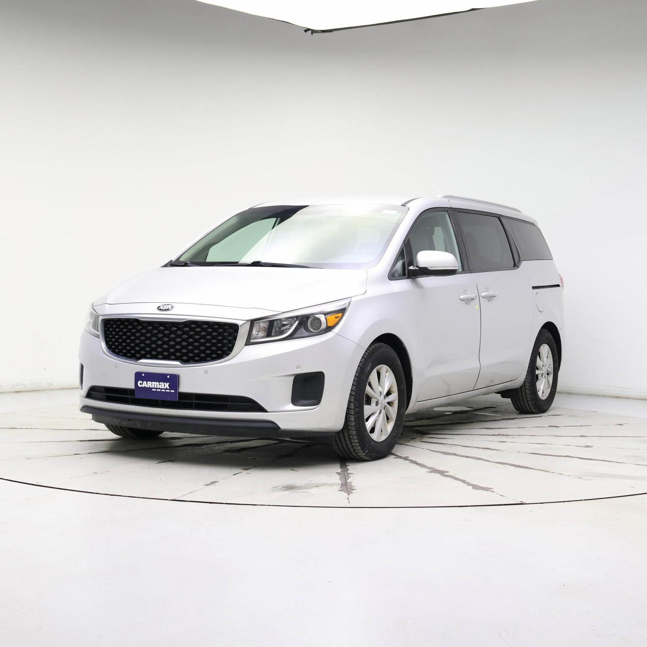 Thumbnail: 2017 Kia Sedona - 4