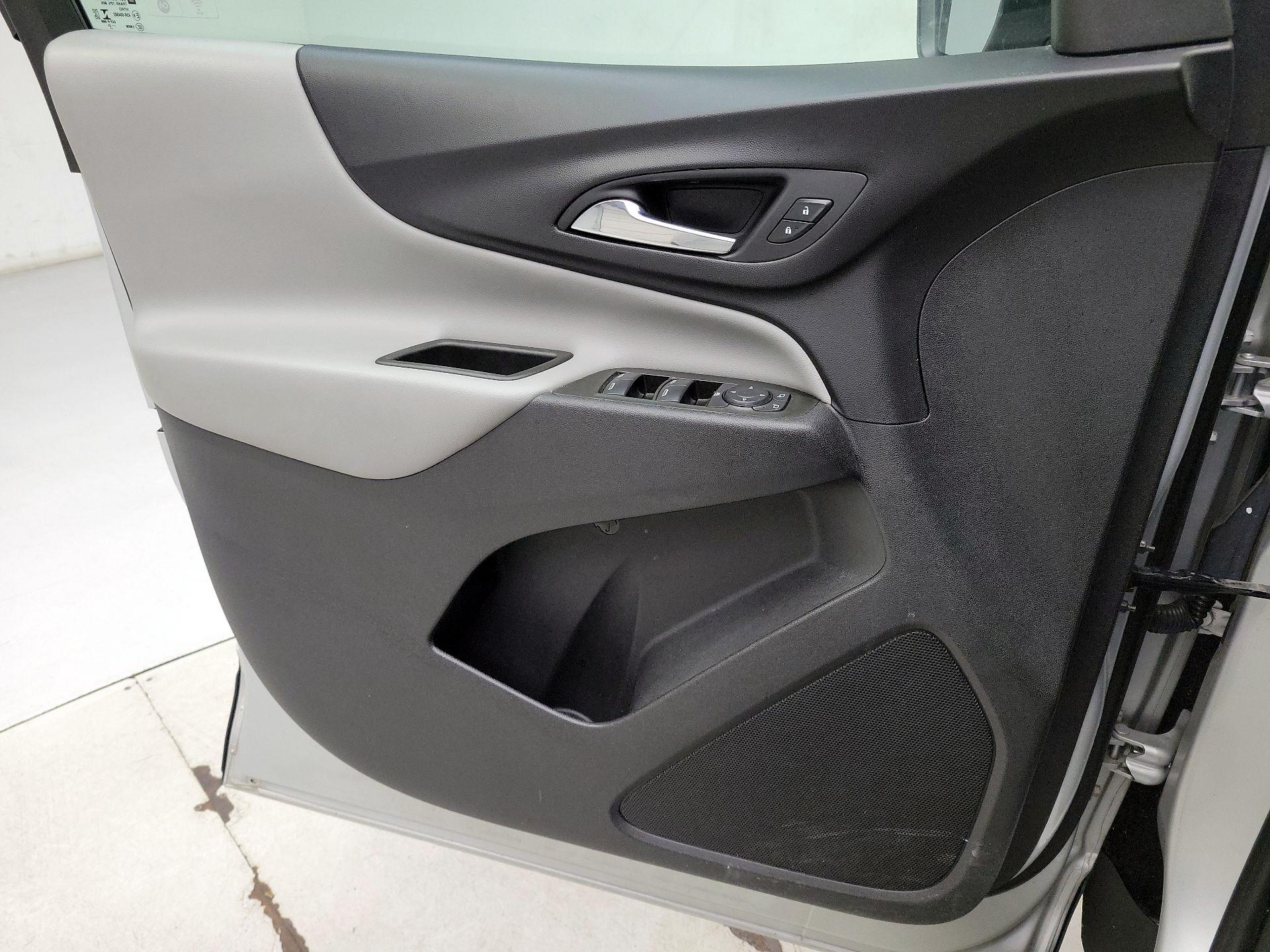 Thumbnail: 2021 Chevrolet Equinox - 12