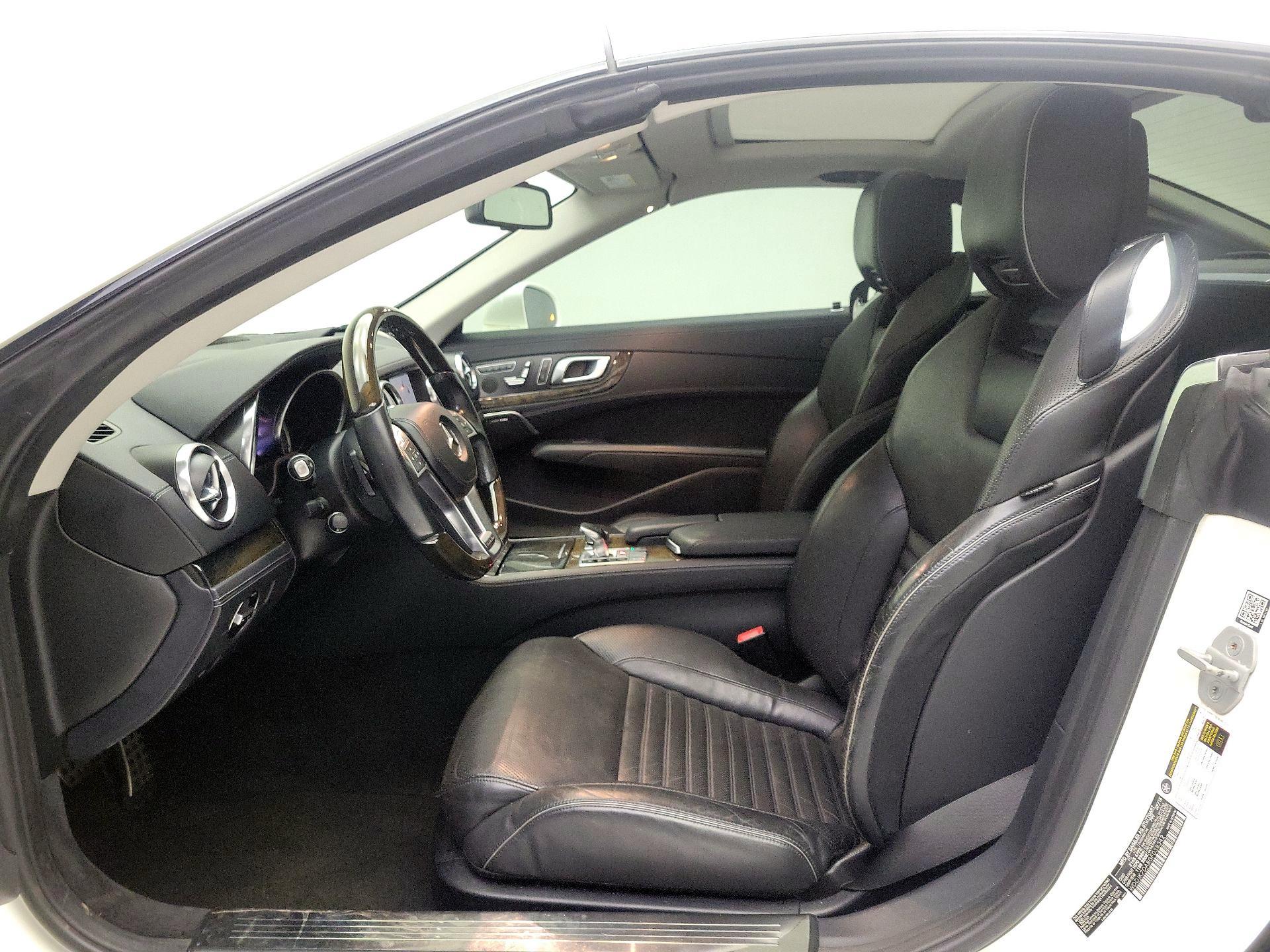 Thumbnail: 2016 Mercedes-Benz SL-Class - 11