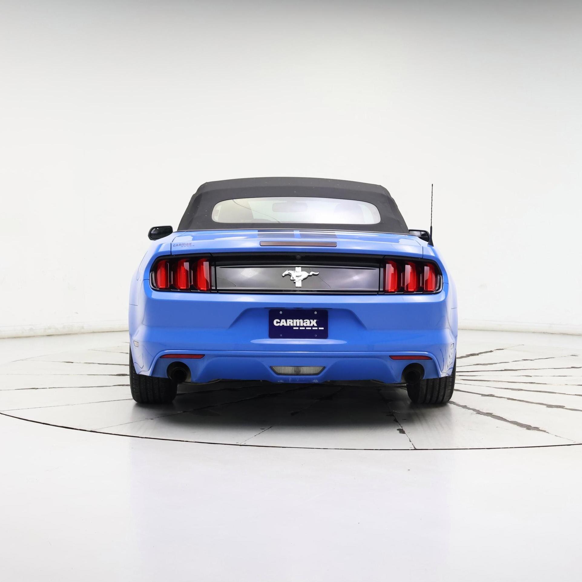 Thumbnail: 2017 Ford Mustang - 6
