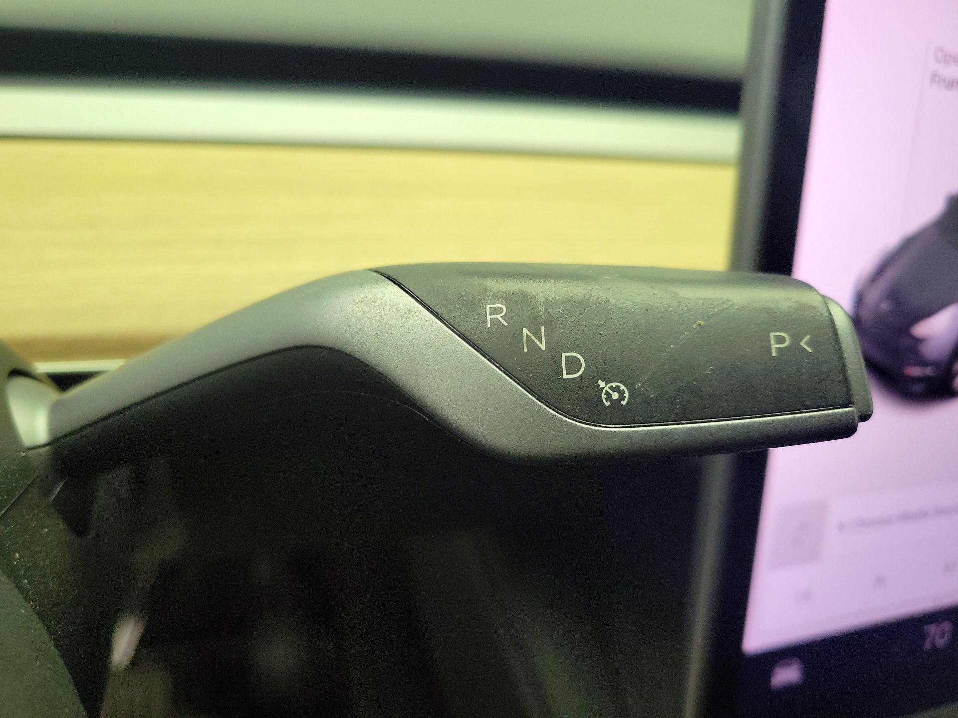 Thumbnail: 2022 Tesla Model Y - 17