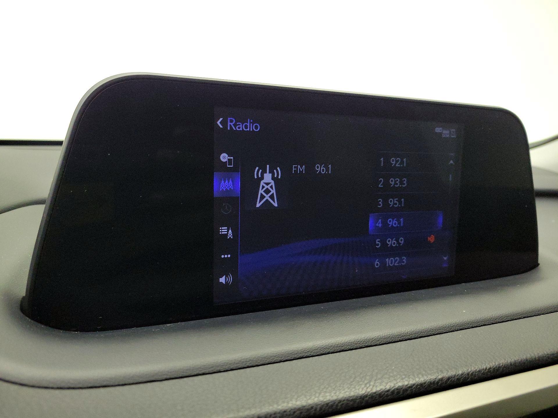 Thumbnail: 2022 Lexus RX - 14