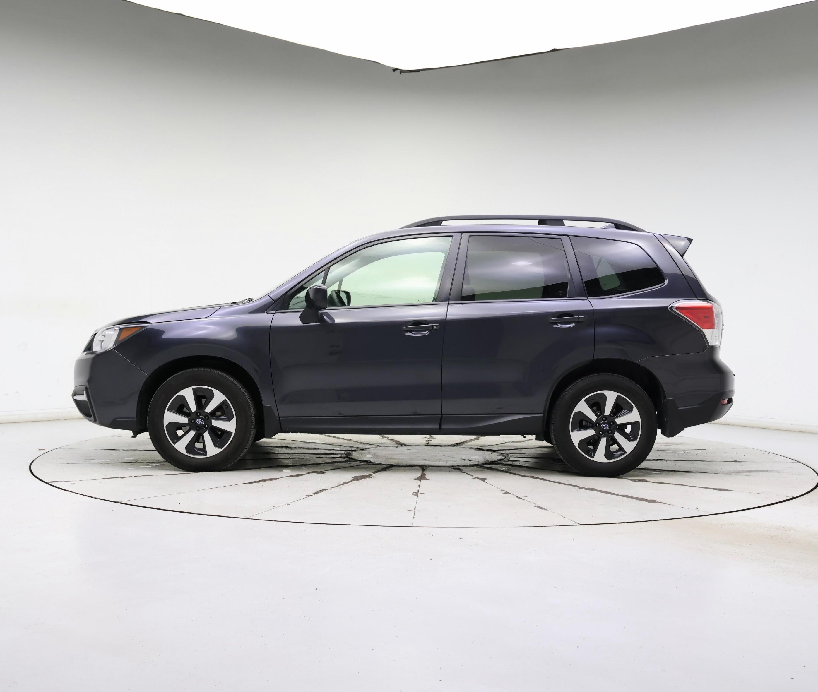 Thumbnail: 2018 Subaru Forester - 3