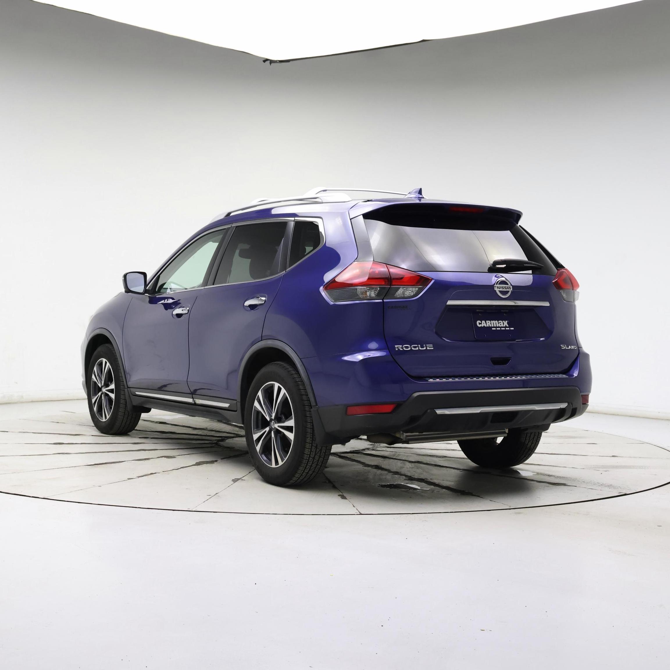 Thumbnail: 2018 Nissan Rogue - 2