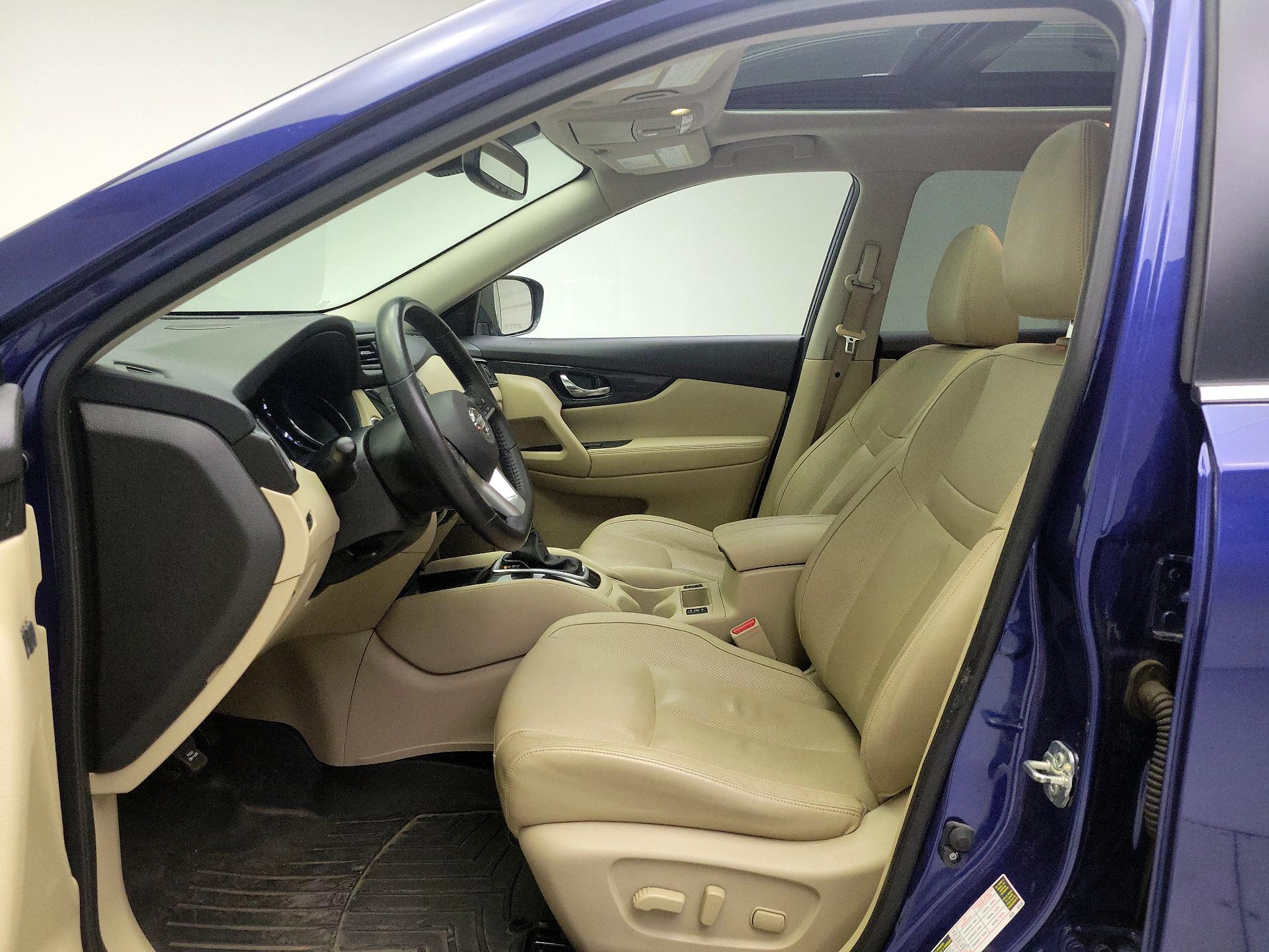 Thumbnail: 2018 Nissan Rogue - 20