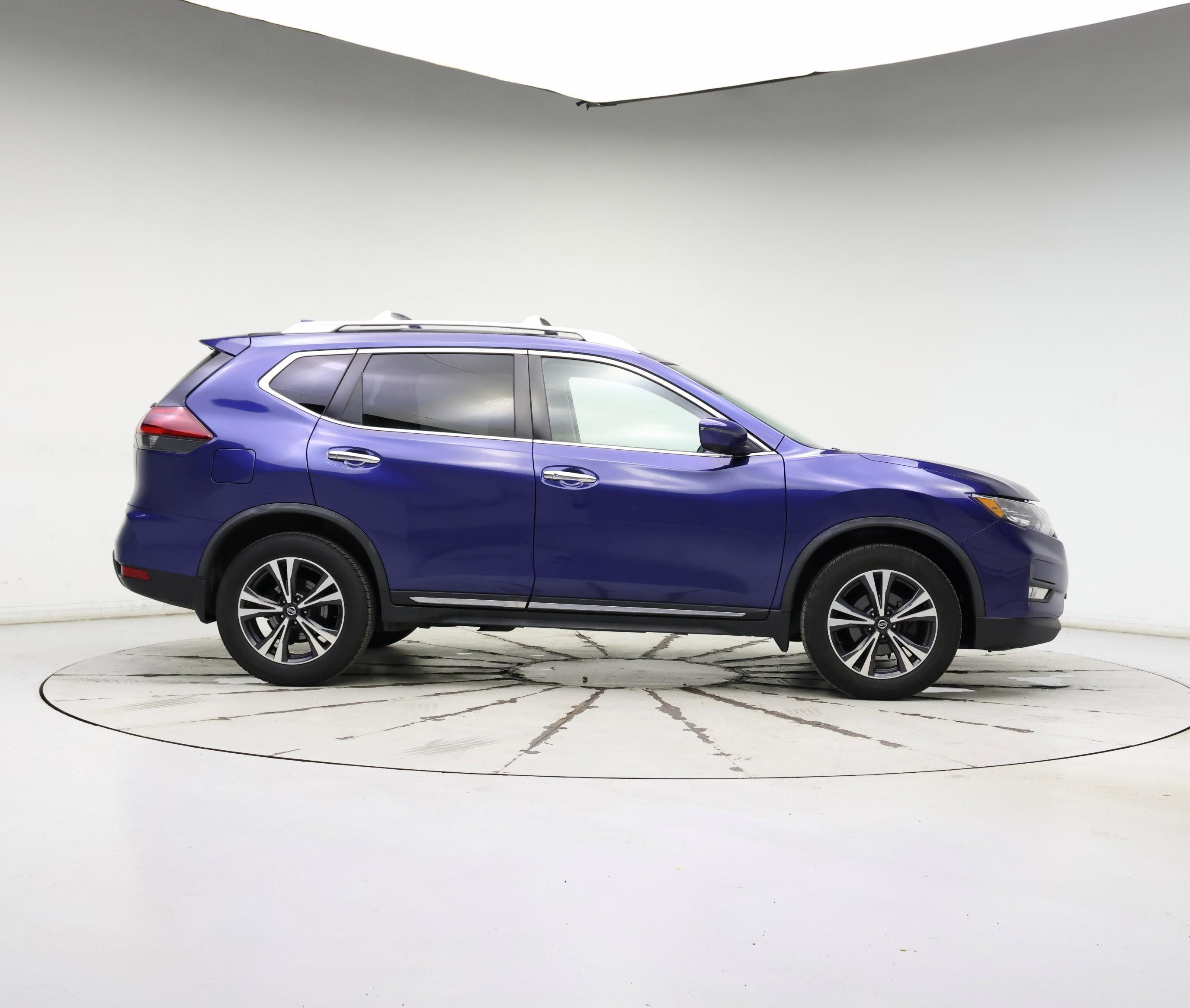 Thumbnail: 2018 Nissan Rogue - 7
