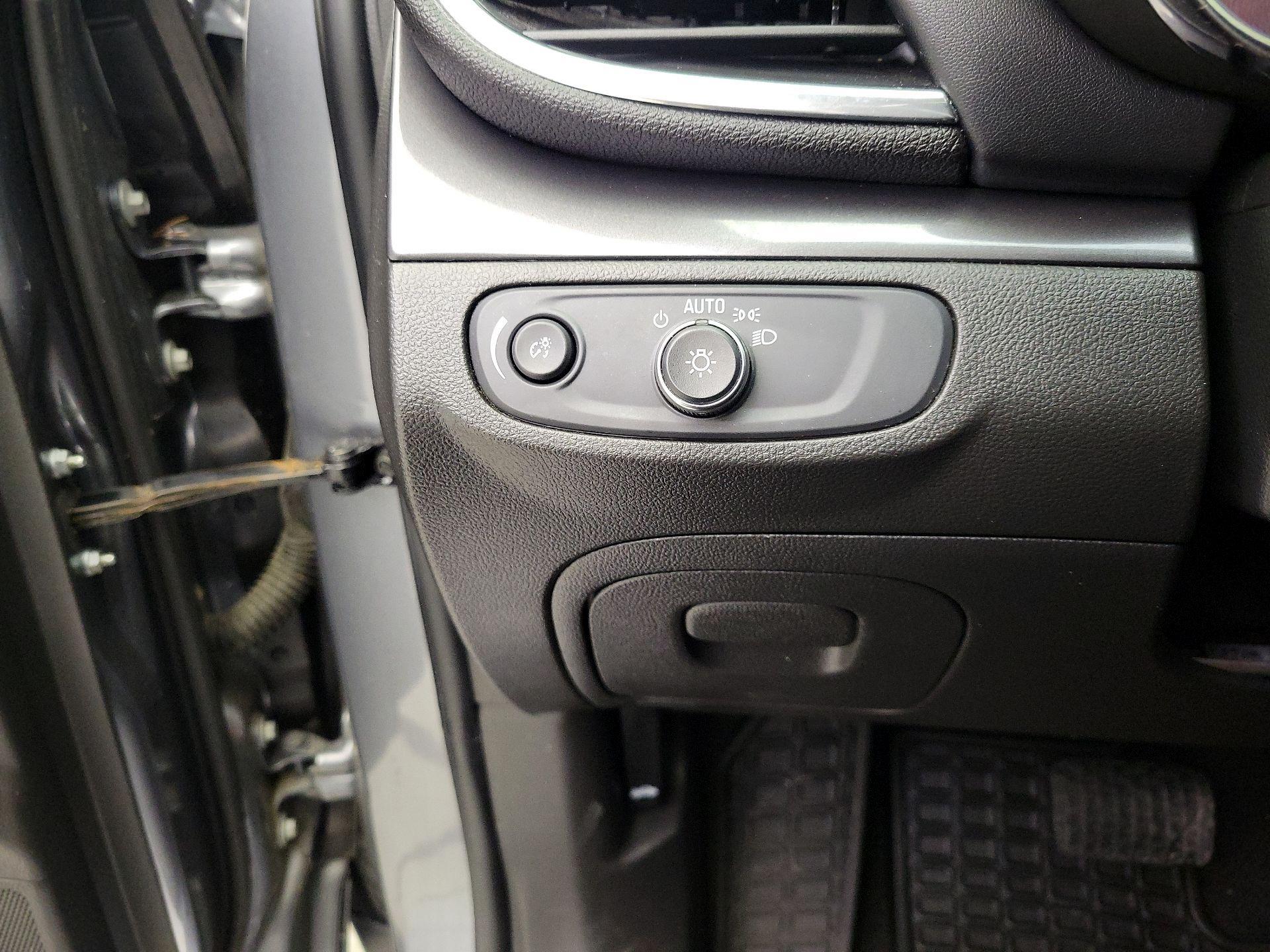 Thumbnail: 2019 Buick Encore - 13