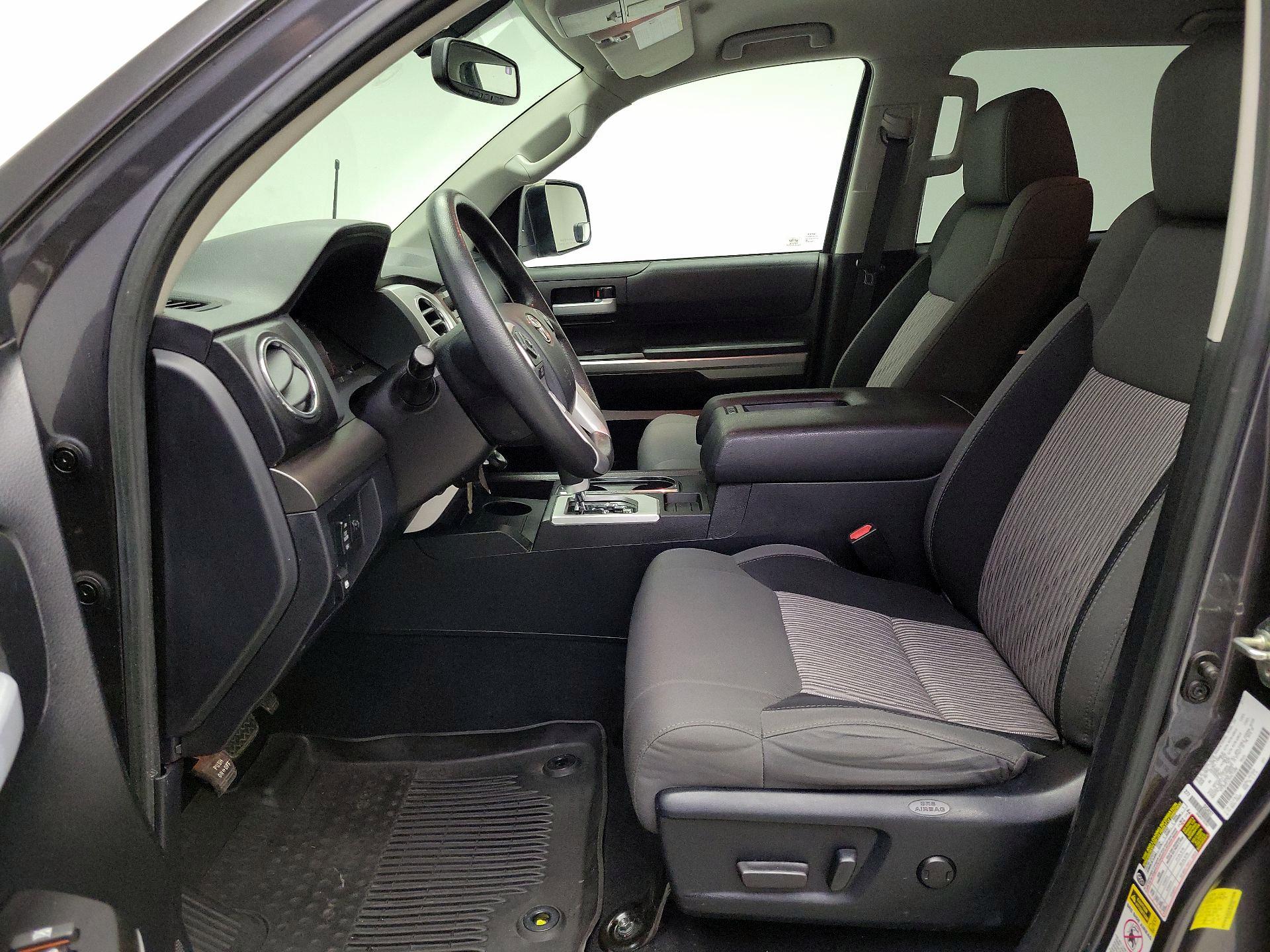 Thumbnail: 2017 Toyota Tundra - 11