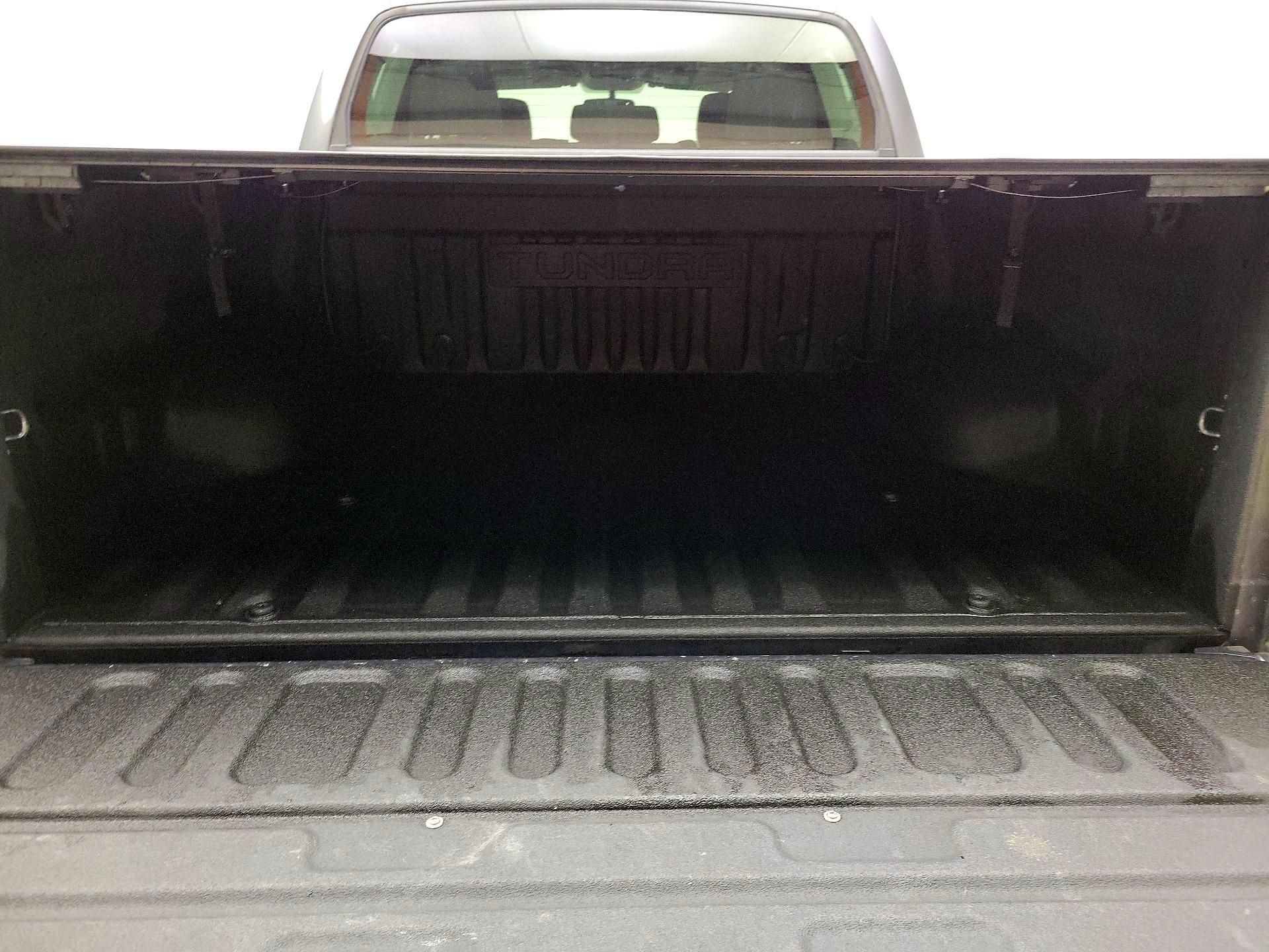 Thumbnail: 2017 Toyota Tundra - 20