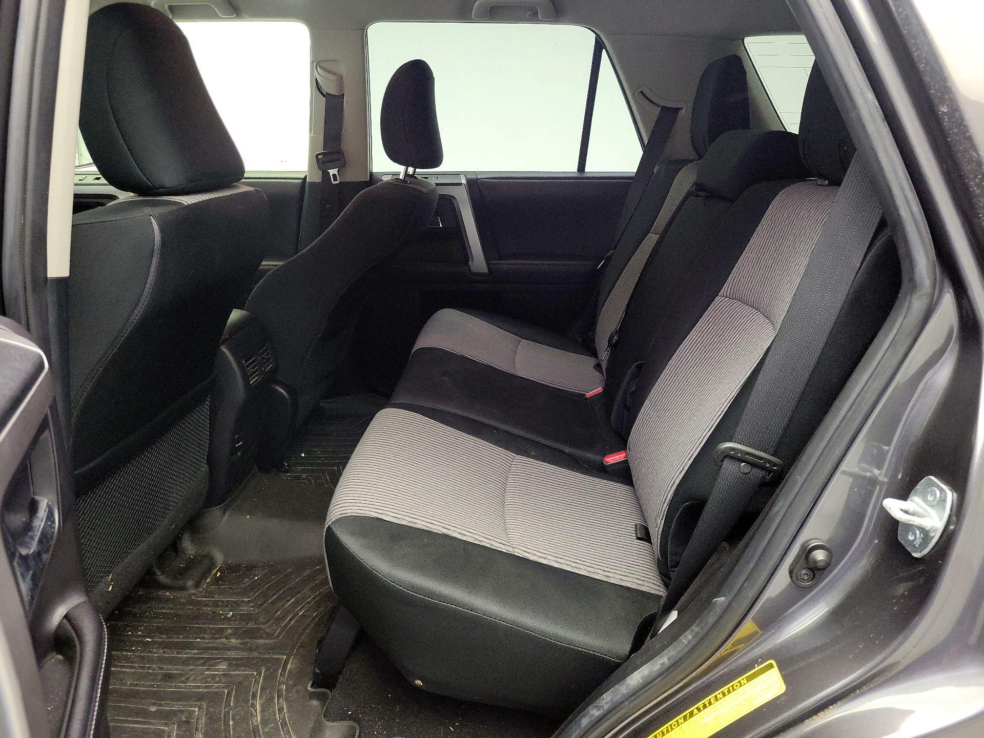 Thumbnail: 2014 Toyota 4Runner - 20