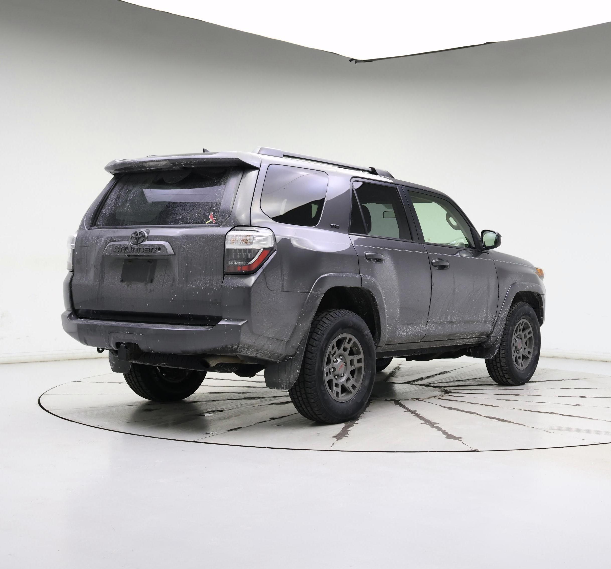 Thumbnail: 2014 Toyota 4Runner - 8