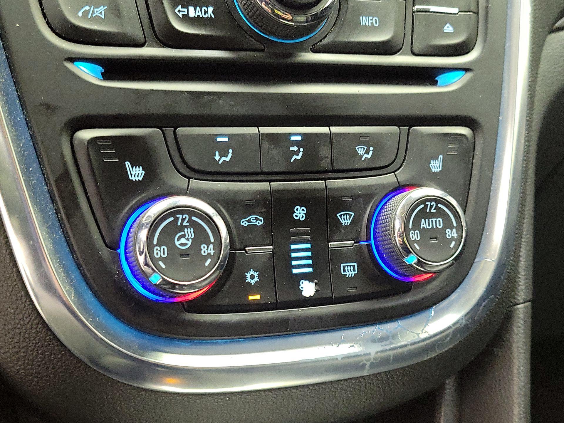 Thumbnail: 2015 Buick Encore - 17