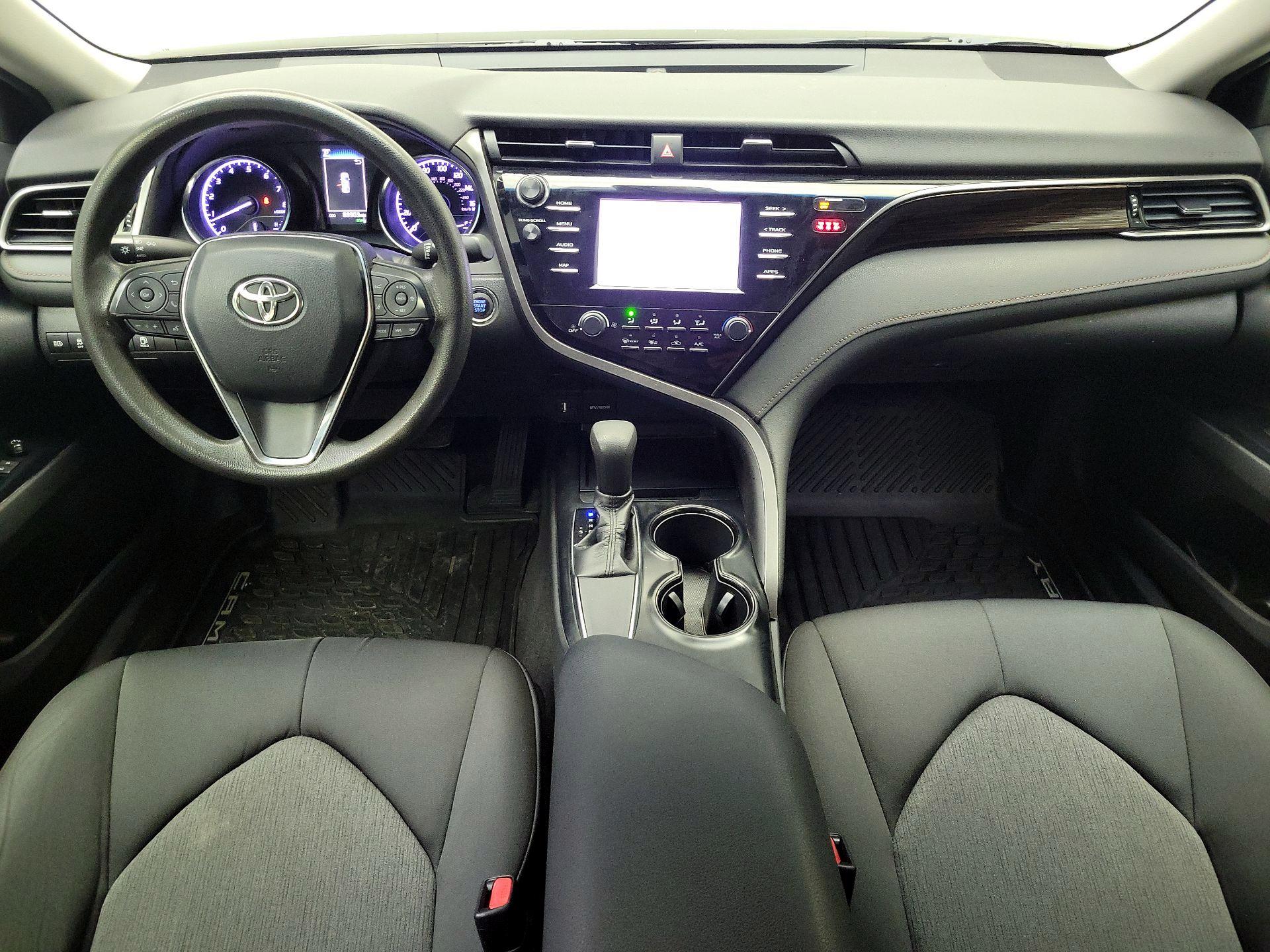 Thumbnail: 2019 Toyota Camry - 9