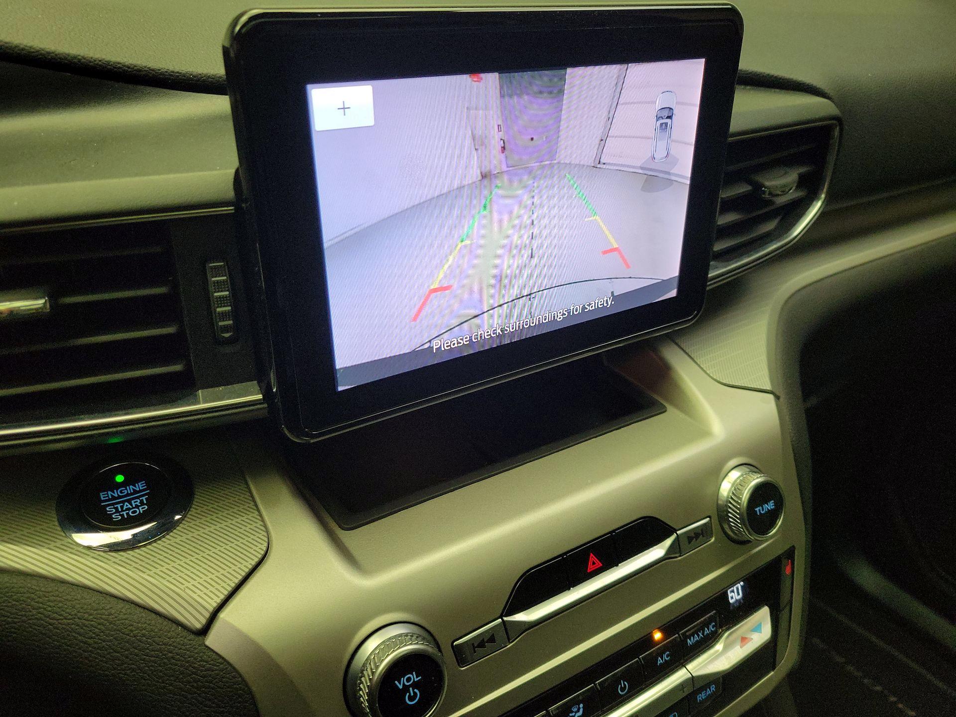 Thumbnail: 2021 Ford Explorer - 15