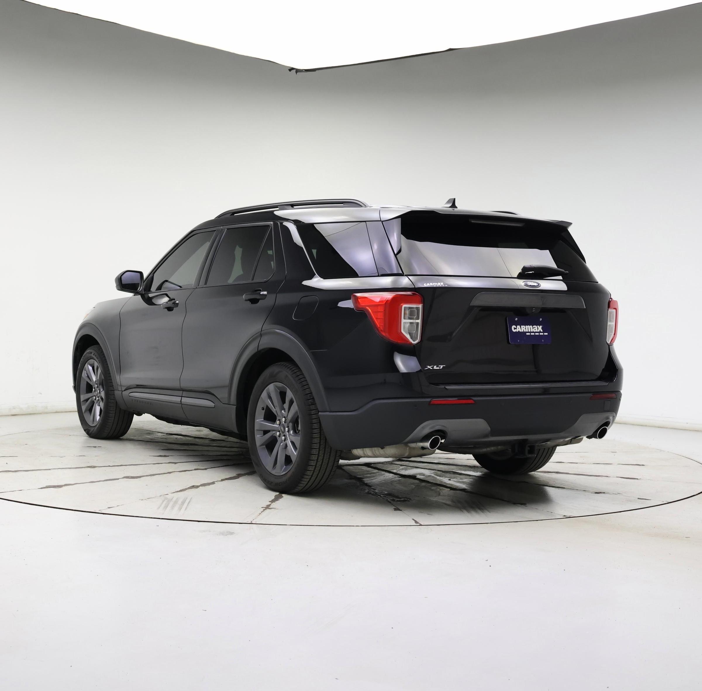 Thumbnail: 2021 Ford Explorer - 2