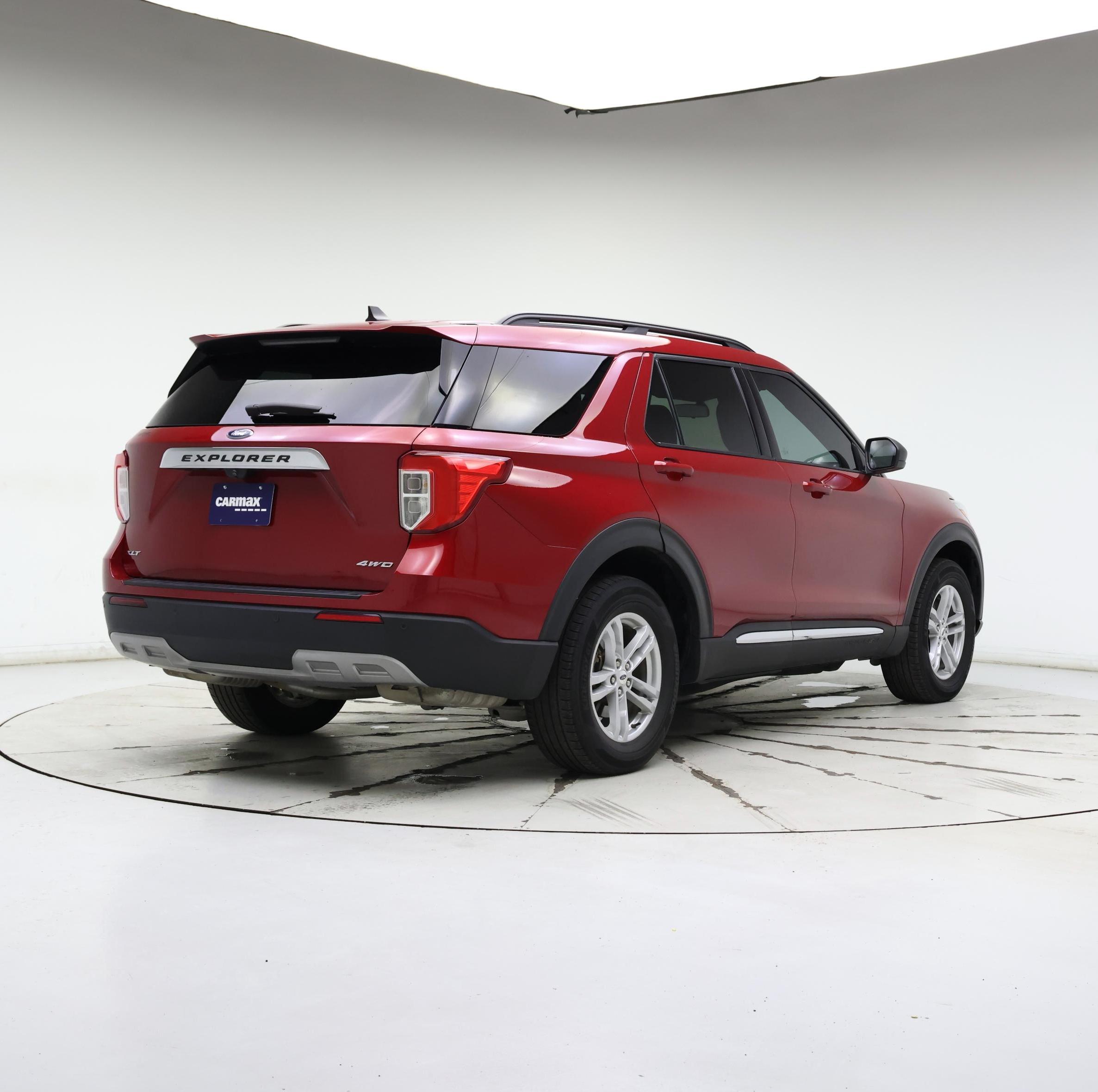 Thumbnail: 2022 Ford Explorer - 8