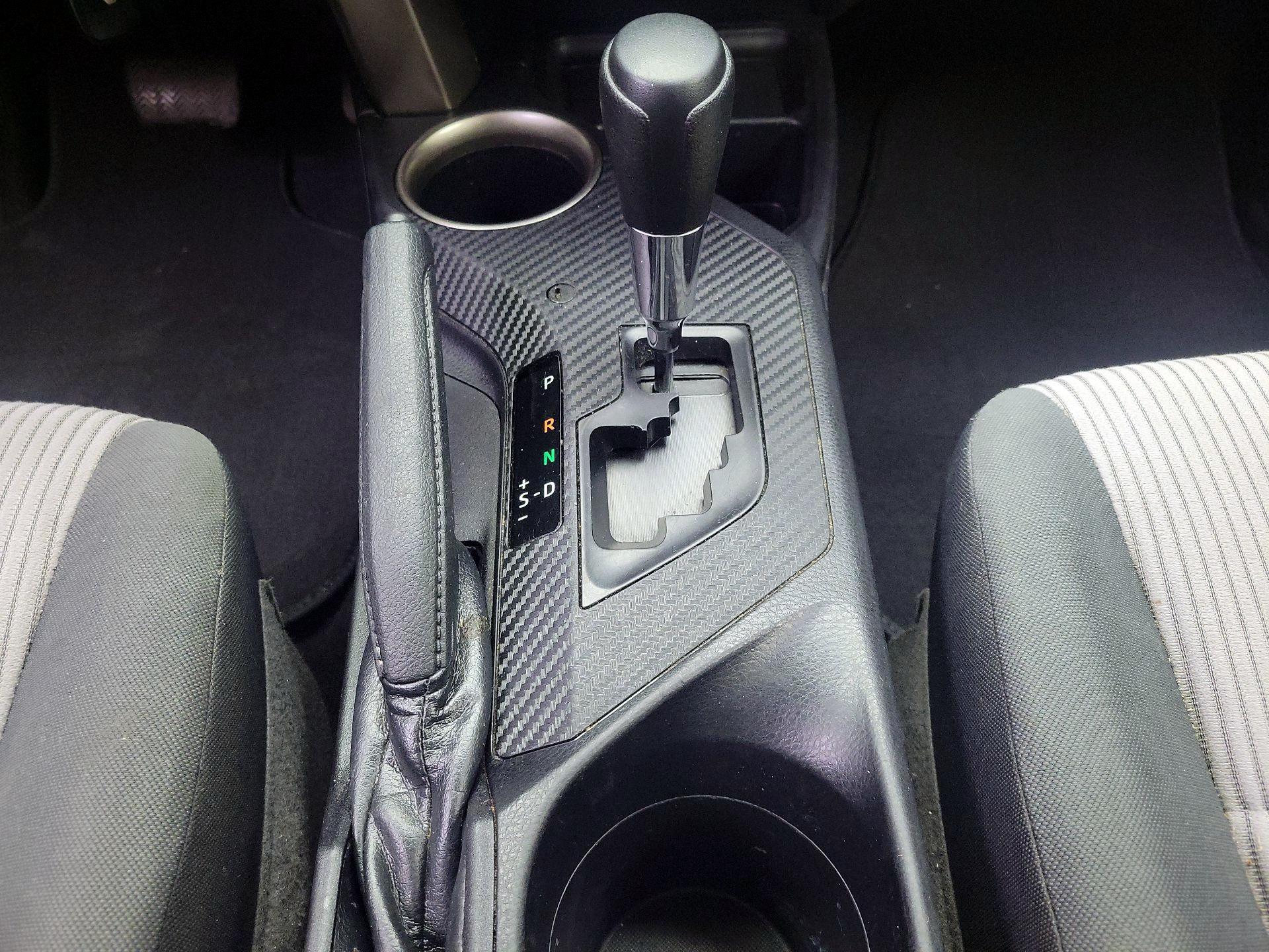 Thumbnail: 2014 Toyota RAV4 - 17