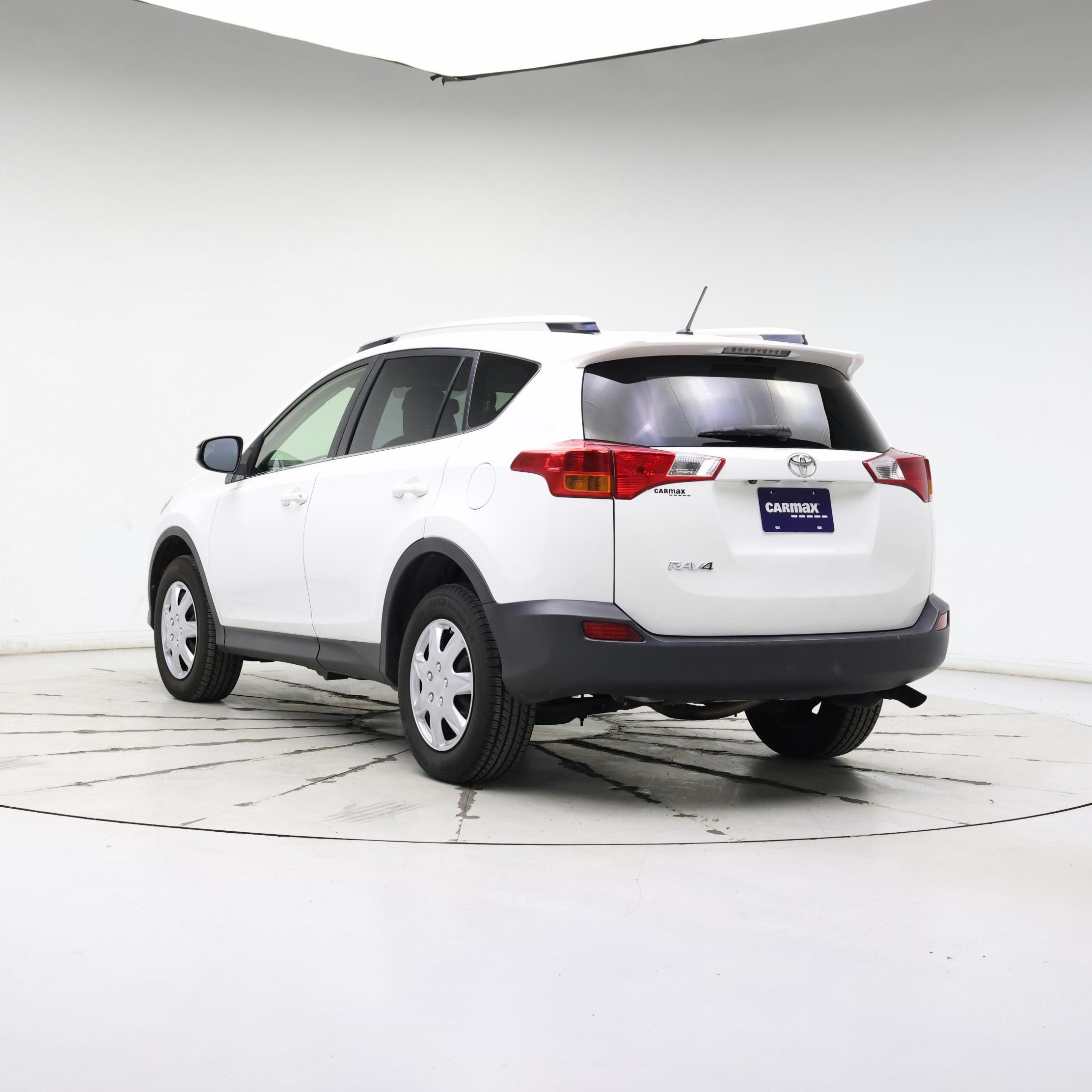 Thumbnail: 2014 Toyota RAV4 - 2