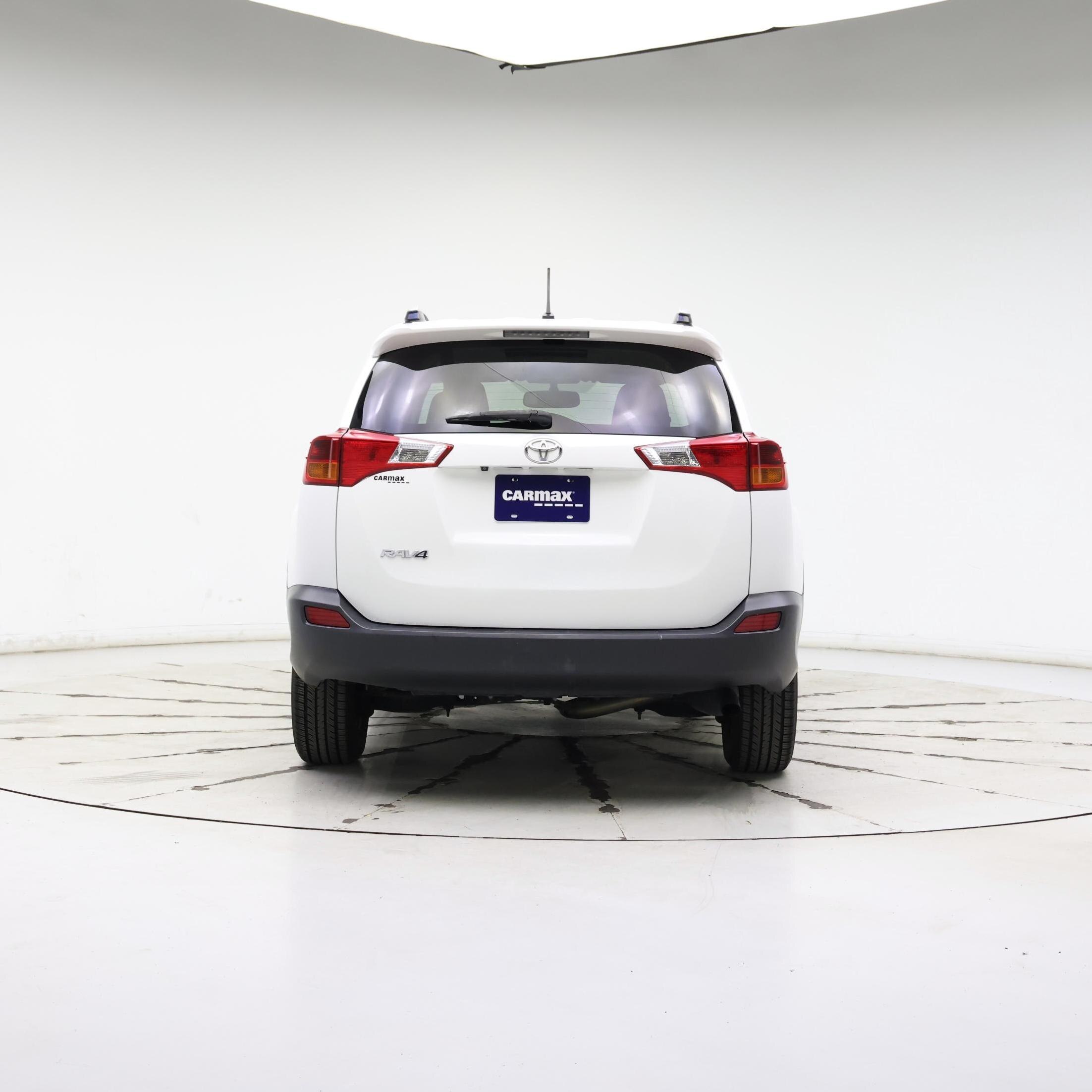 Thumbnail: 2014 Toyota RAV4 - 6