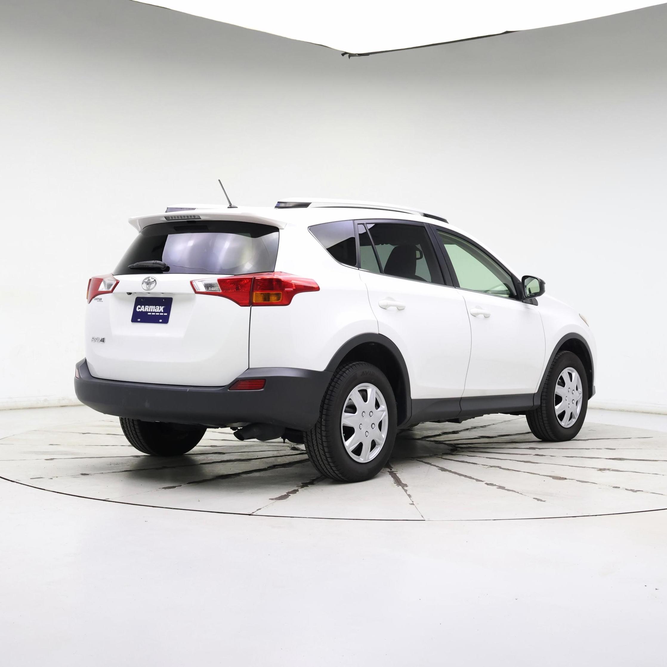 Thumbnail: 2014 Toyota RAV4 - 8
