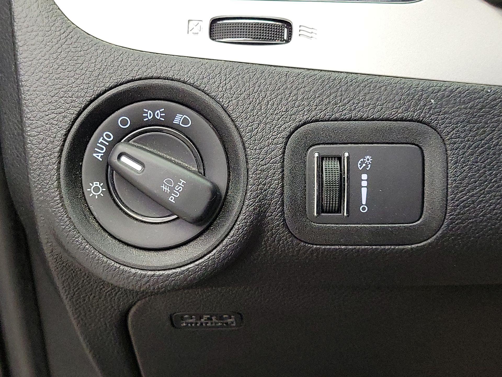 Thumbnail: 2019 Dodge Journey - 13