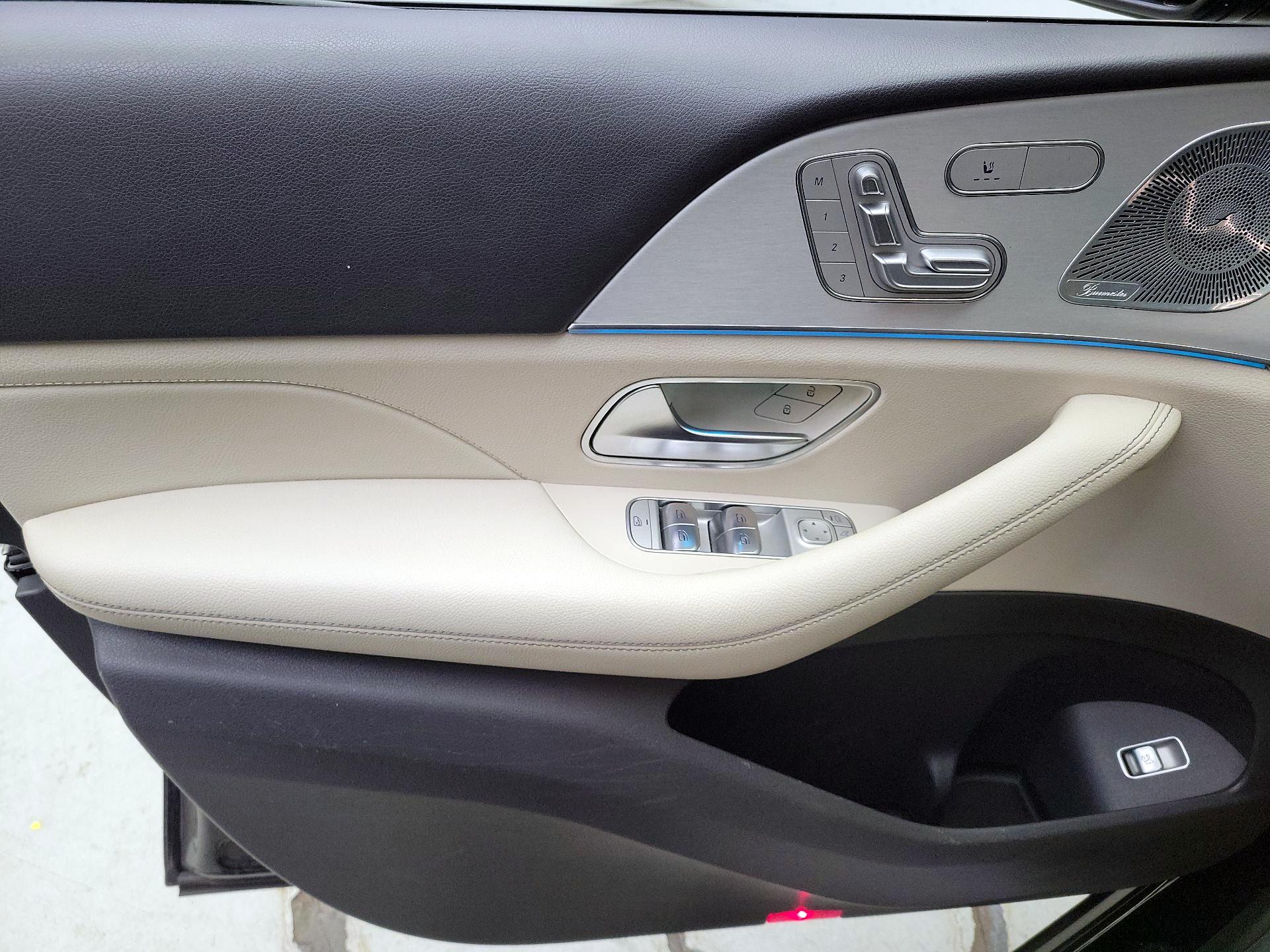 Thumbnail: 2020 Mercedes-Benz GLE - 12