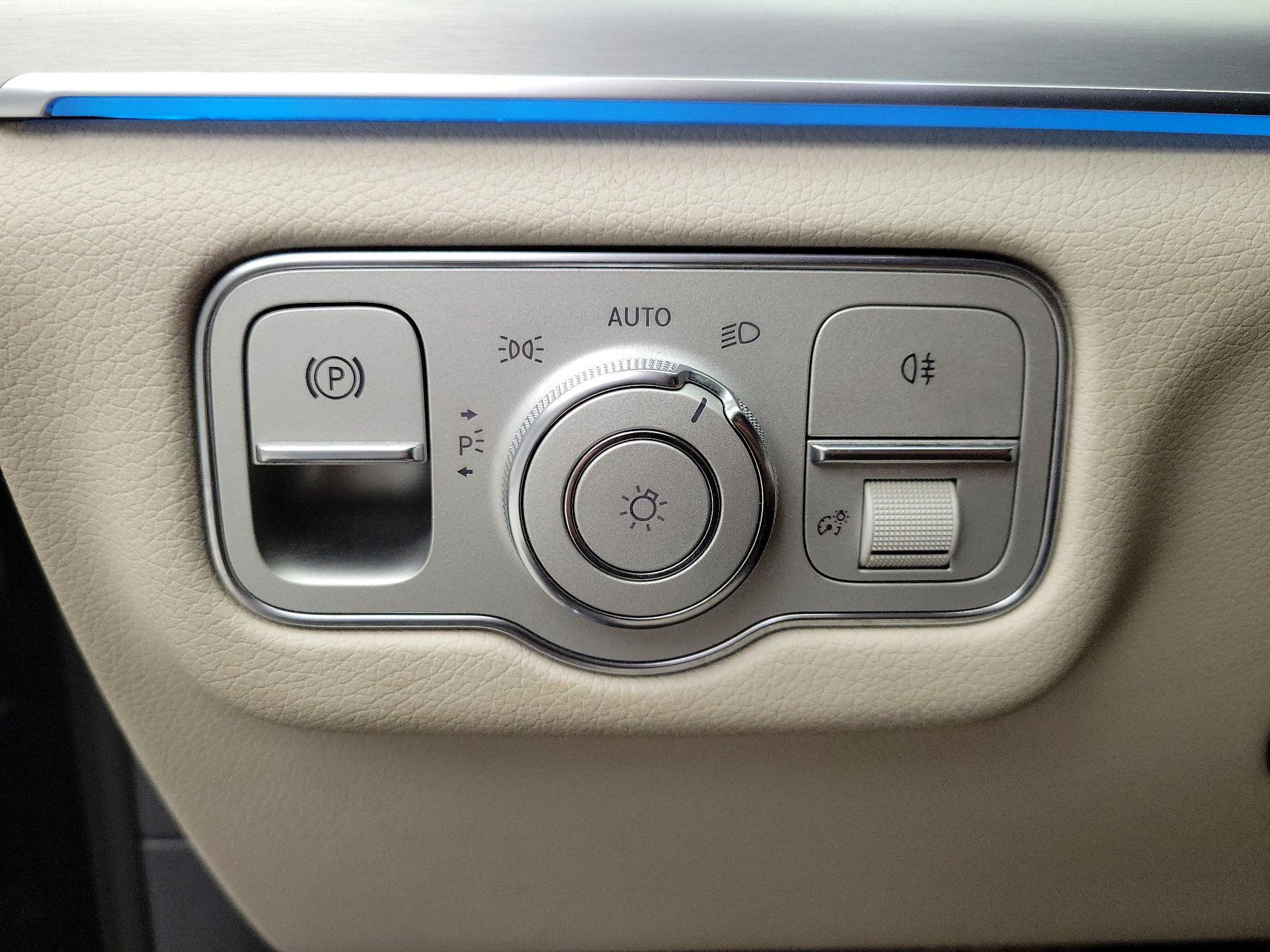 Thumbnail: 2020 Mercedes-Benz GLE - 13