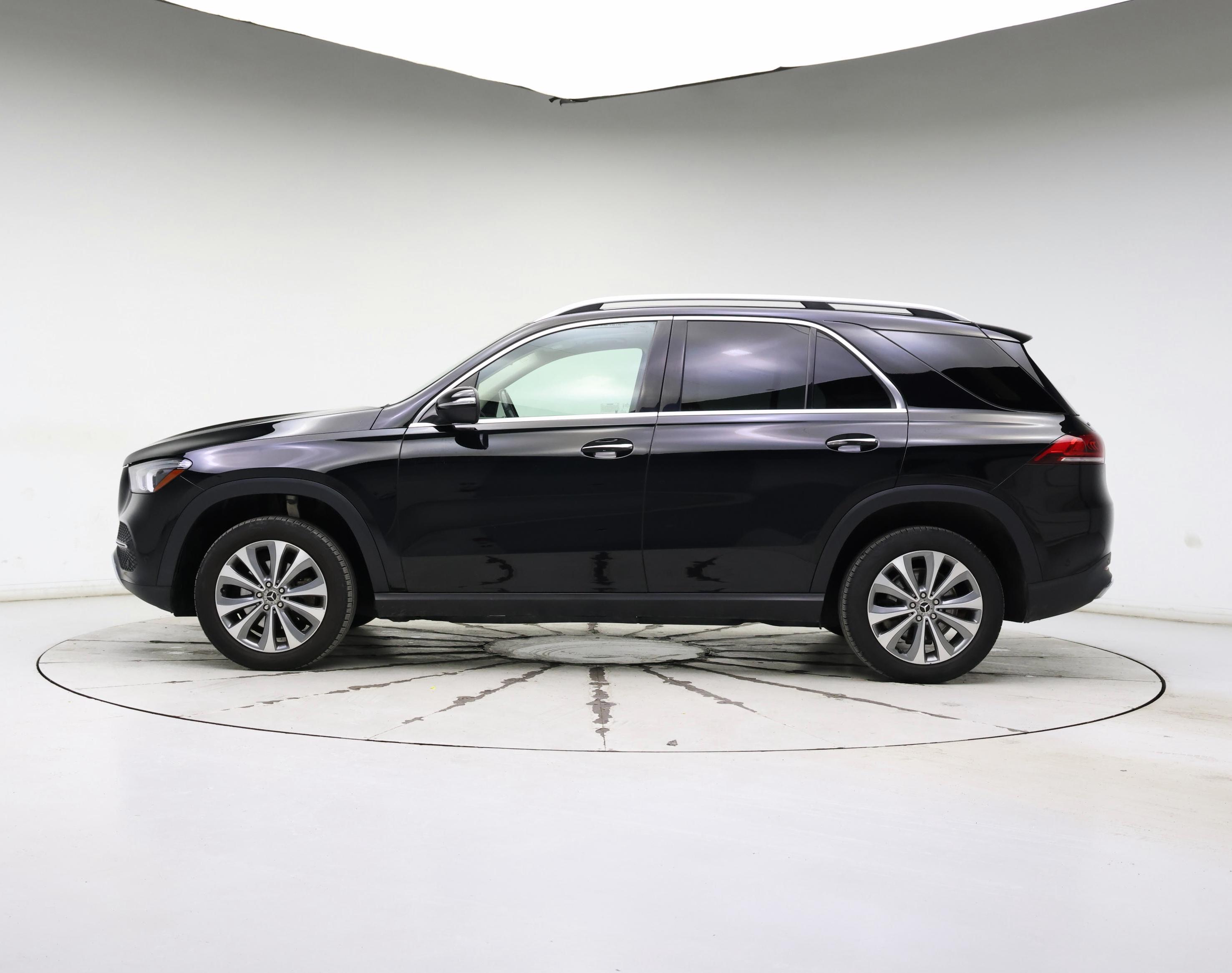 Thumbnail: 2020 Mercedes-Benz GLE - 3