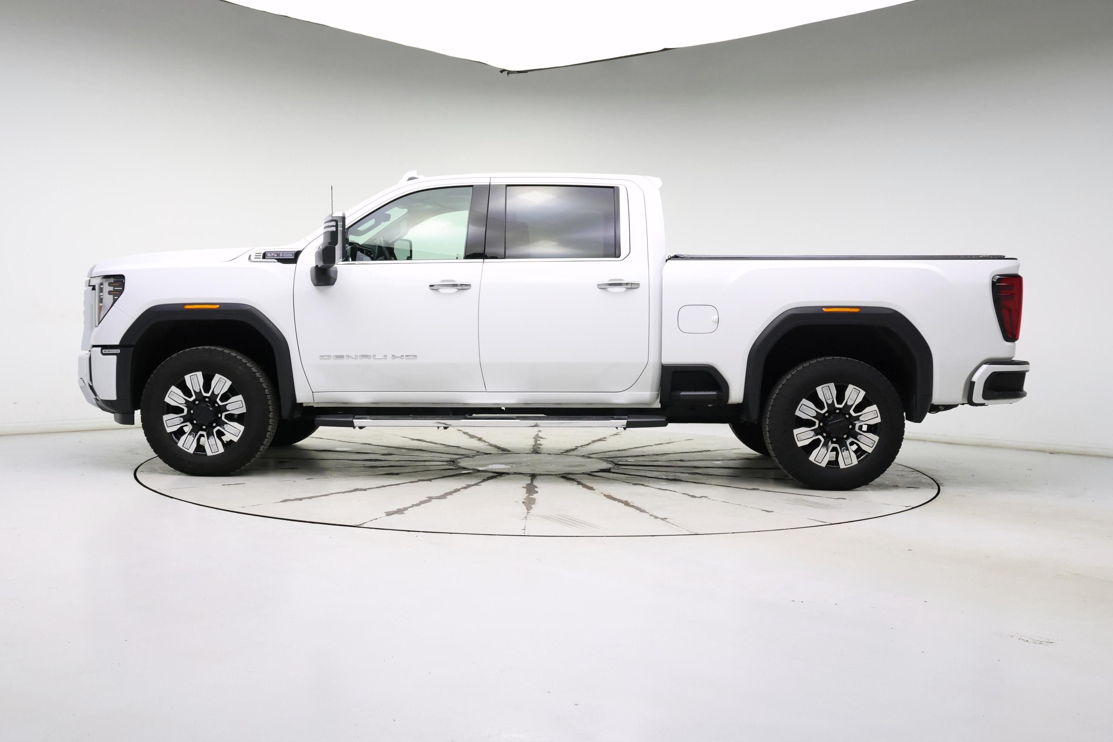 Thumbnail: 2024 GMC Sierra 2500 - 3