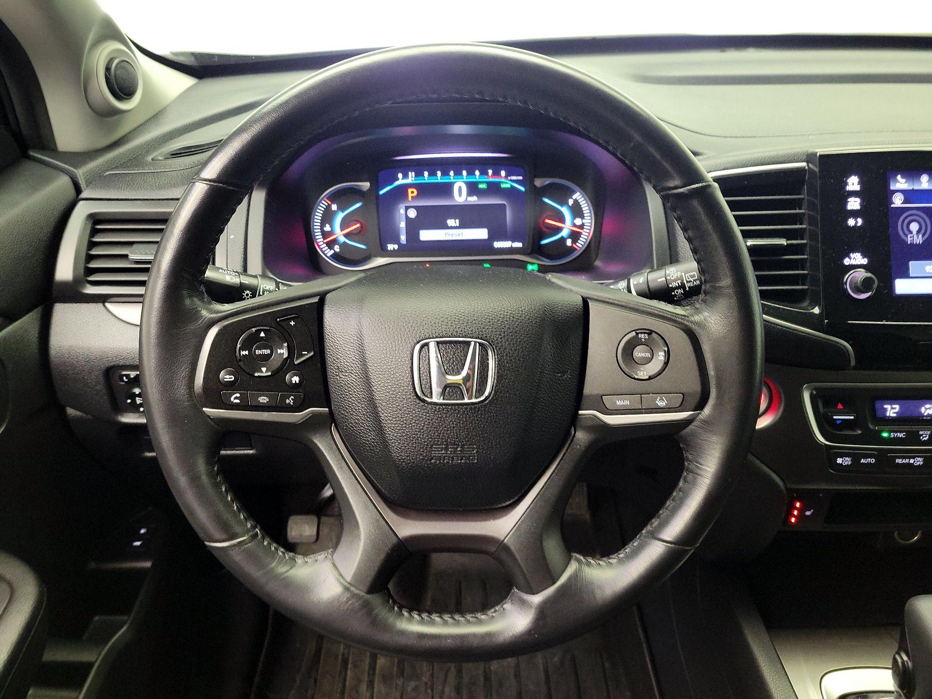 Thumbnail: 2019 Honda Pilot - 10