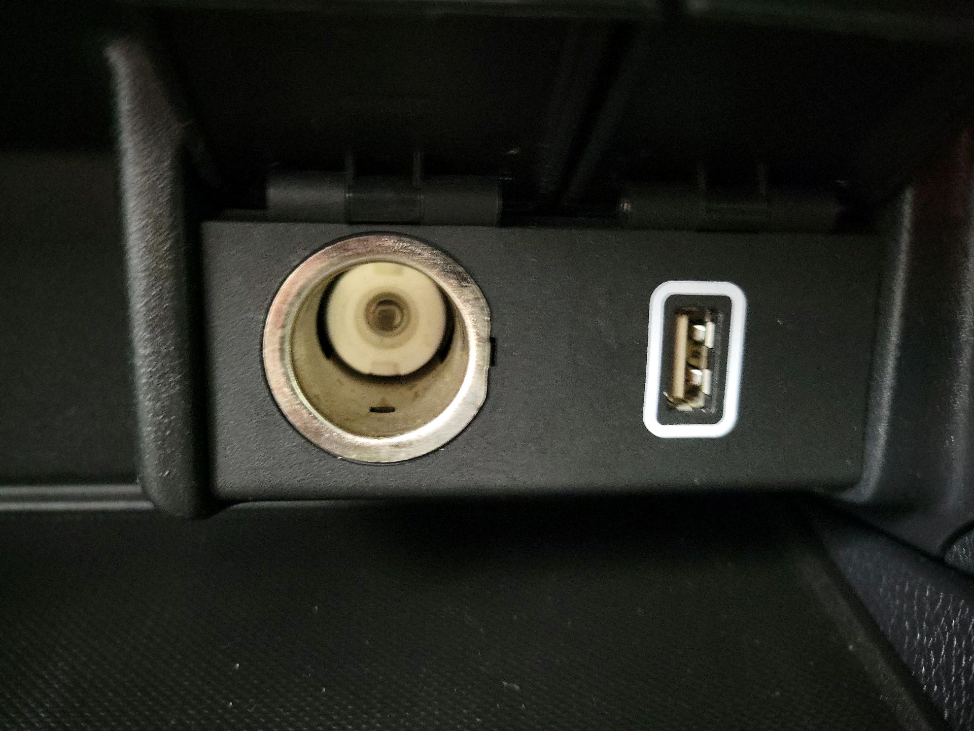 Thumbnail: 2019 Honda Pilot - 18