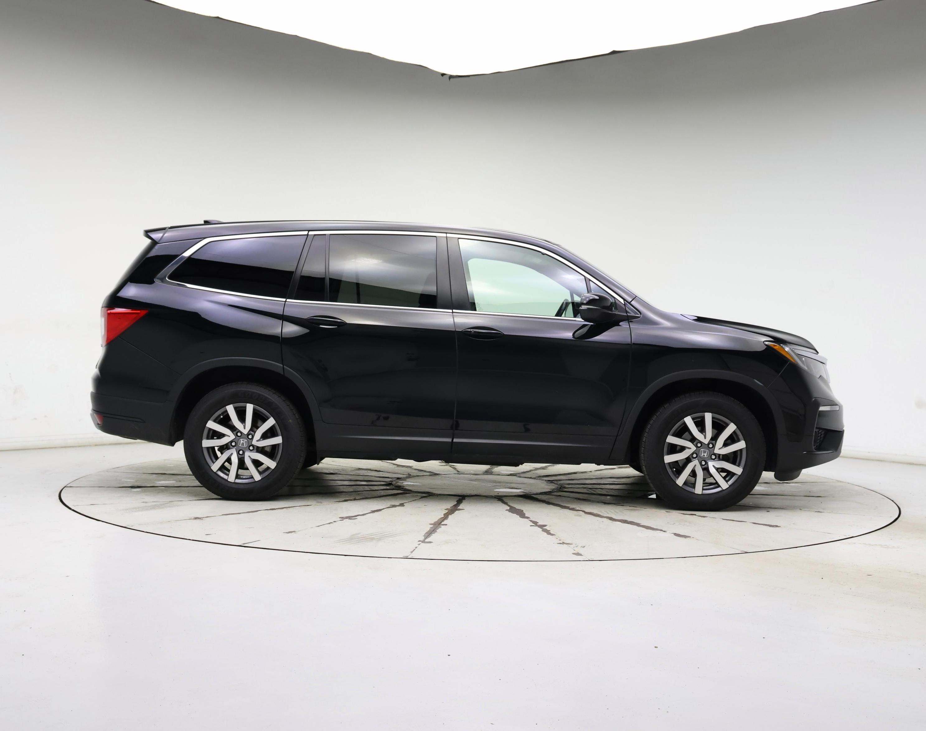Thumbnail: 2019 Honda Pilot - 7